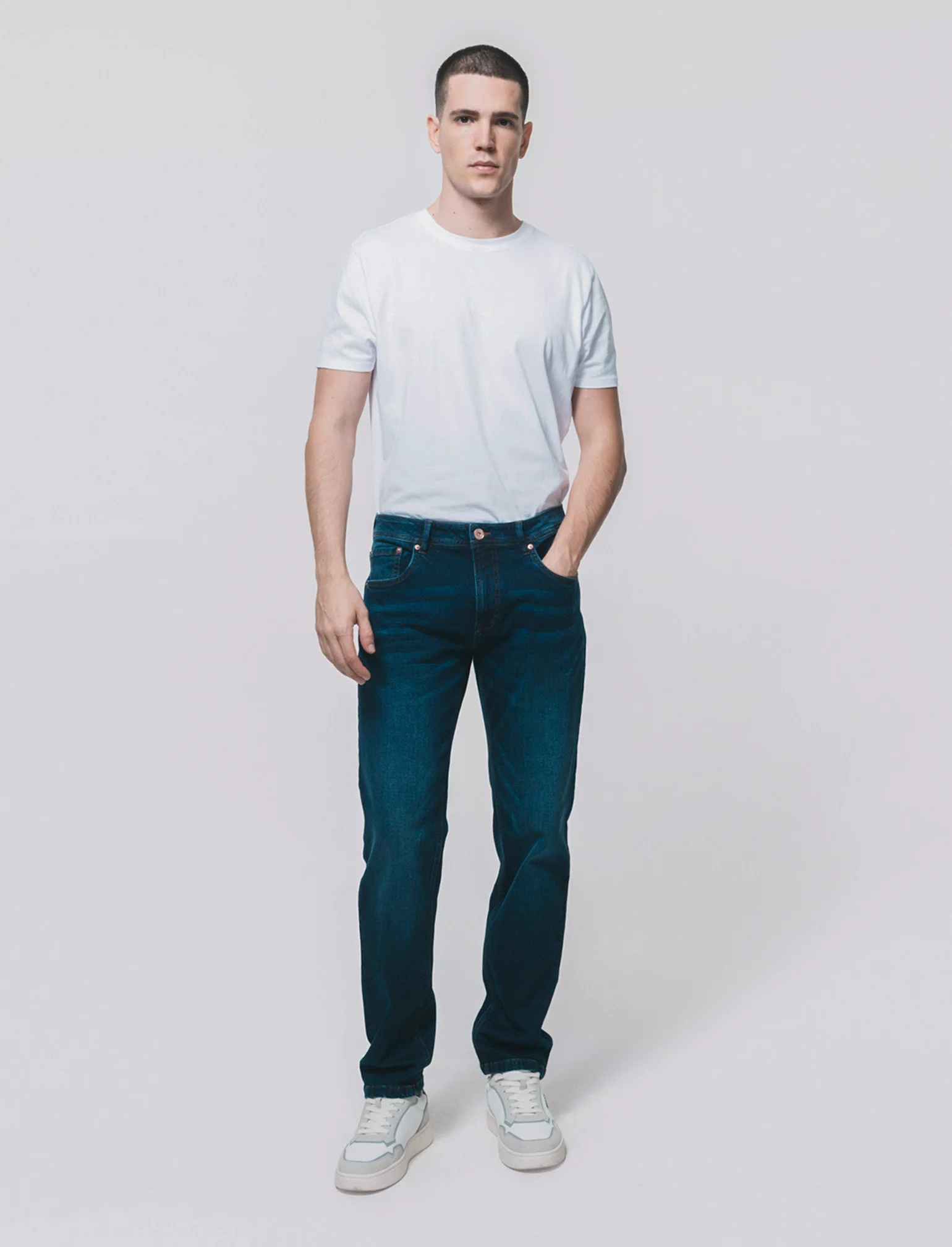 Jeans slim fit blu scuro effetto slavato - DENIM SCURO - Image 3