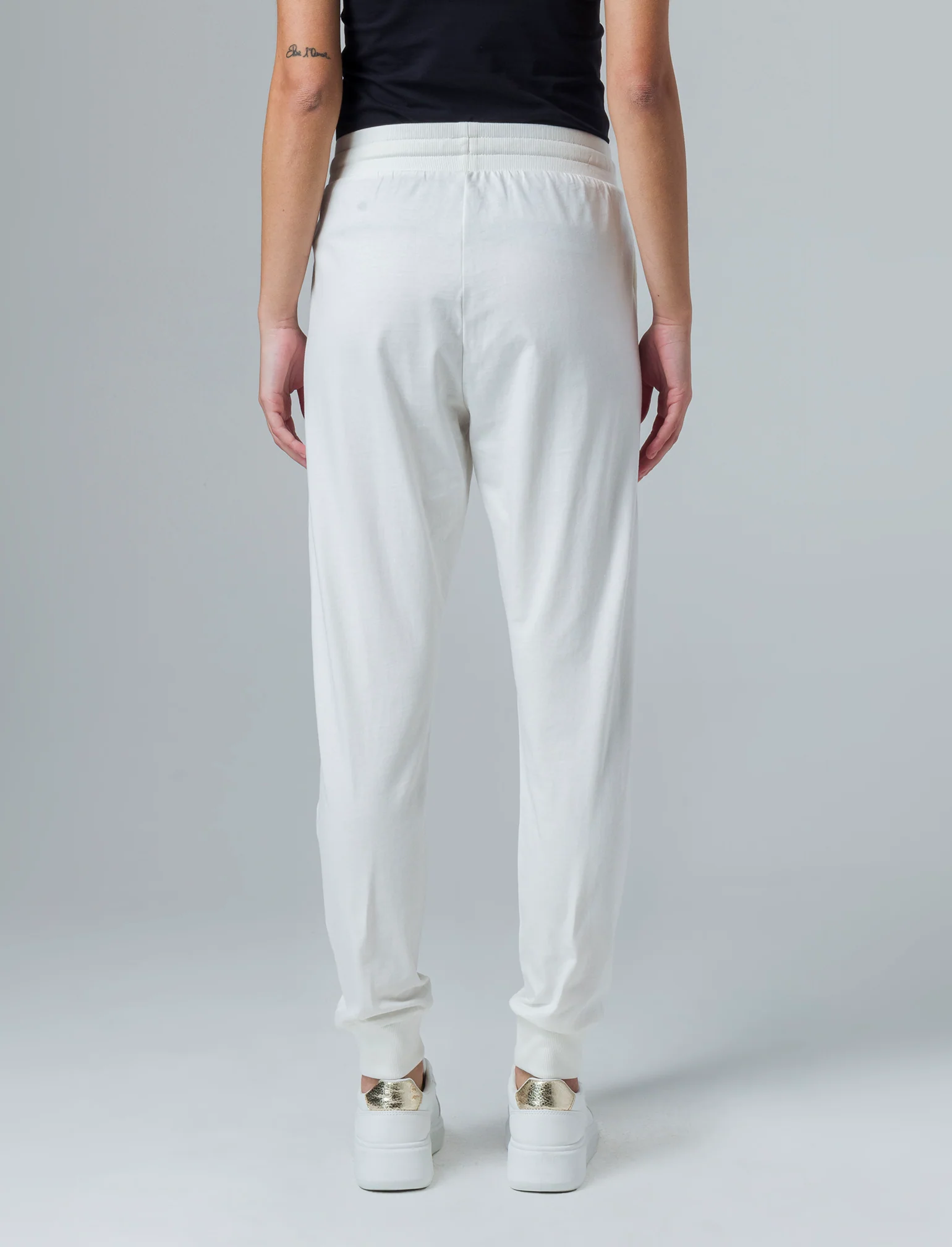 Jogger basico con tasche verticali da donna - Avorio - Image 2