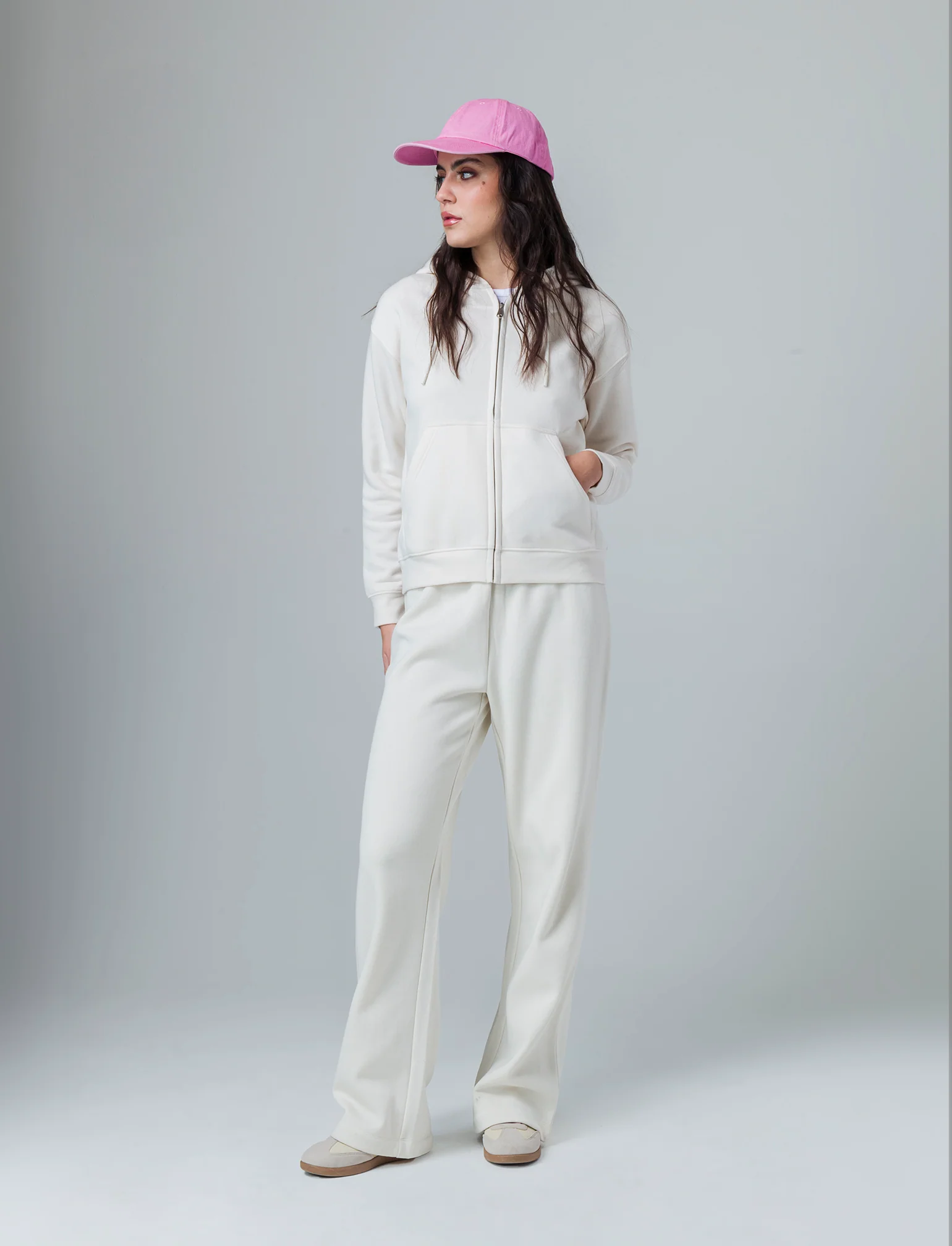 Jogger basico flare da donna - Avorio - Image 3