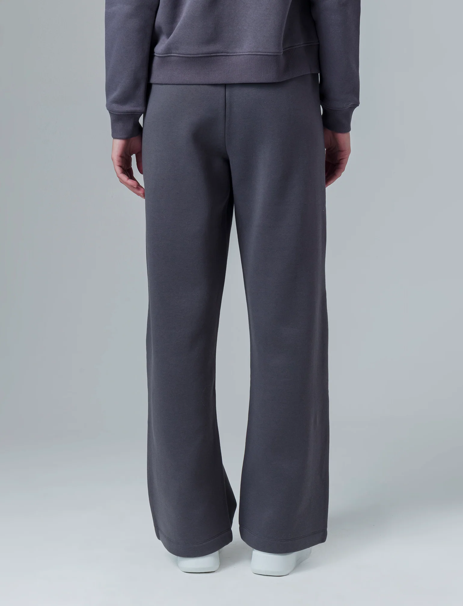 Jogger basico flare da donna - Grigio piombo - Image 2