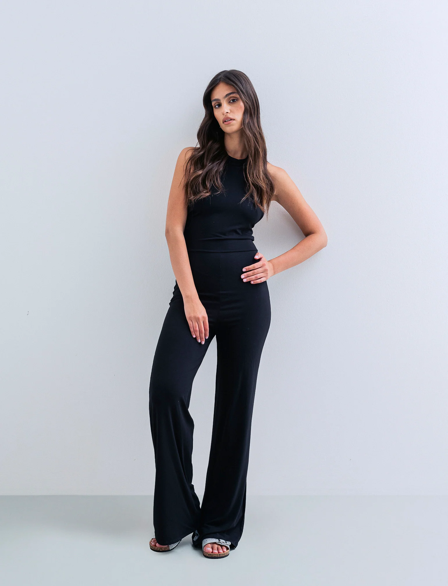 Jump suit con scollo halterneck - Nero - Image 4