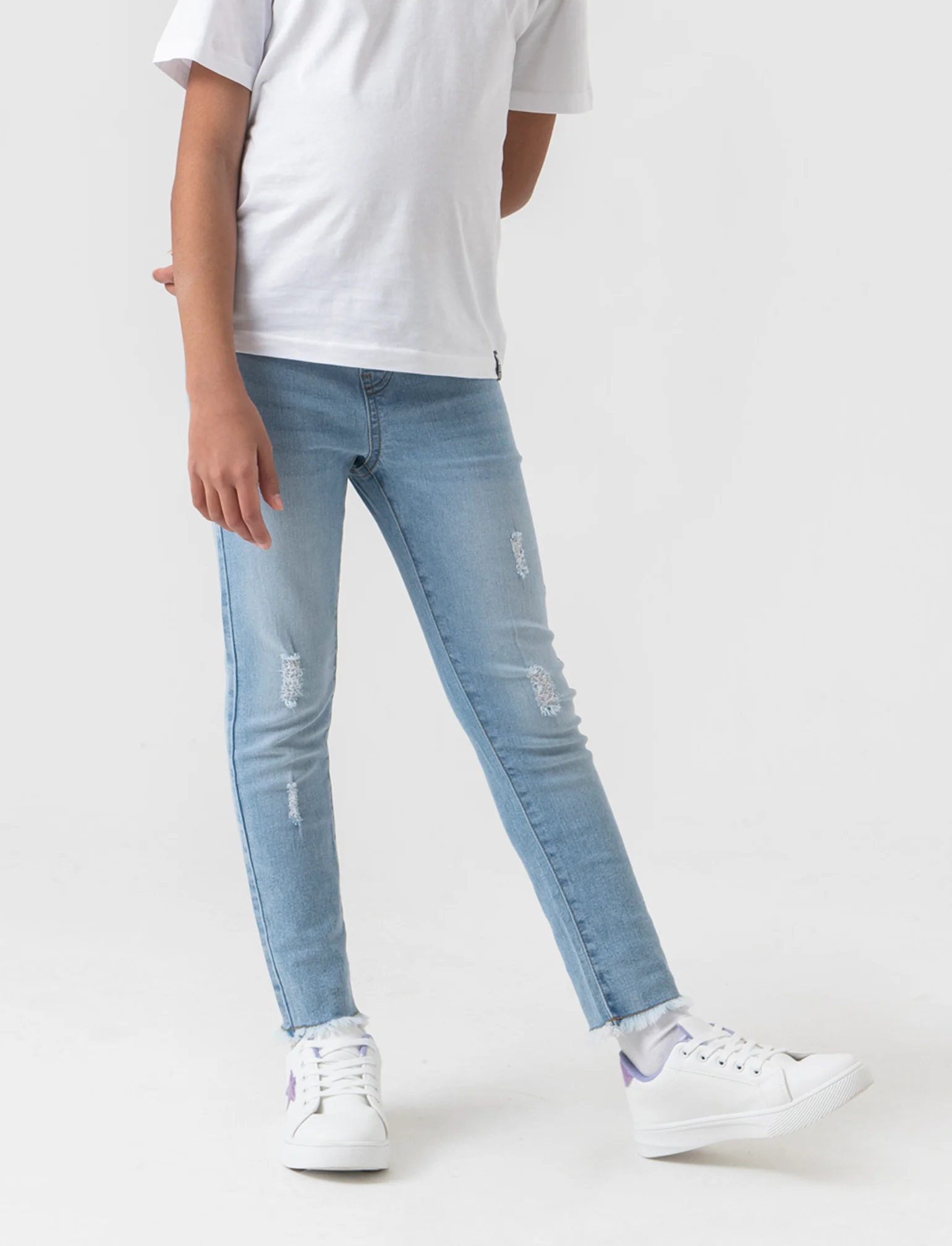 Leggings in denim elastico con rotture da bambina - Denim chiaro - Image 2