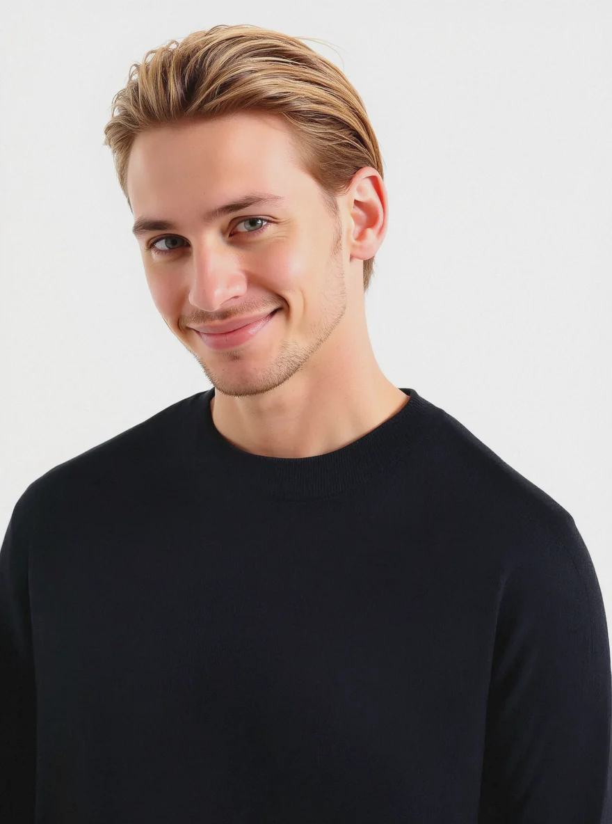 MAGLIA BASIC IN FILATO COMFORT - Blu