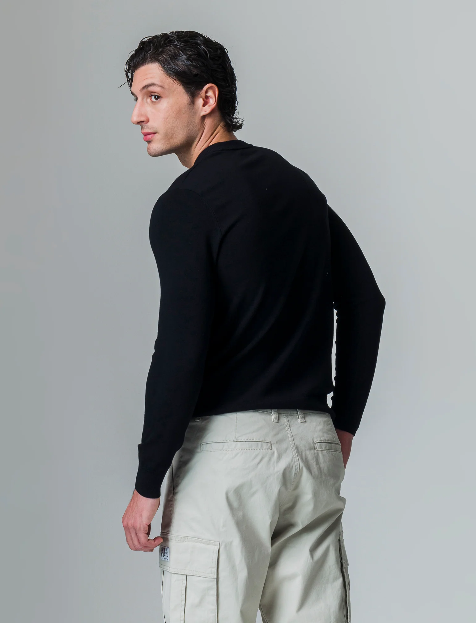 Maglia basic in filato premium da uomo - Nero