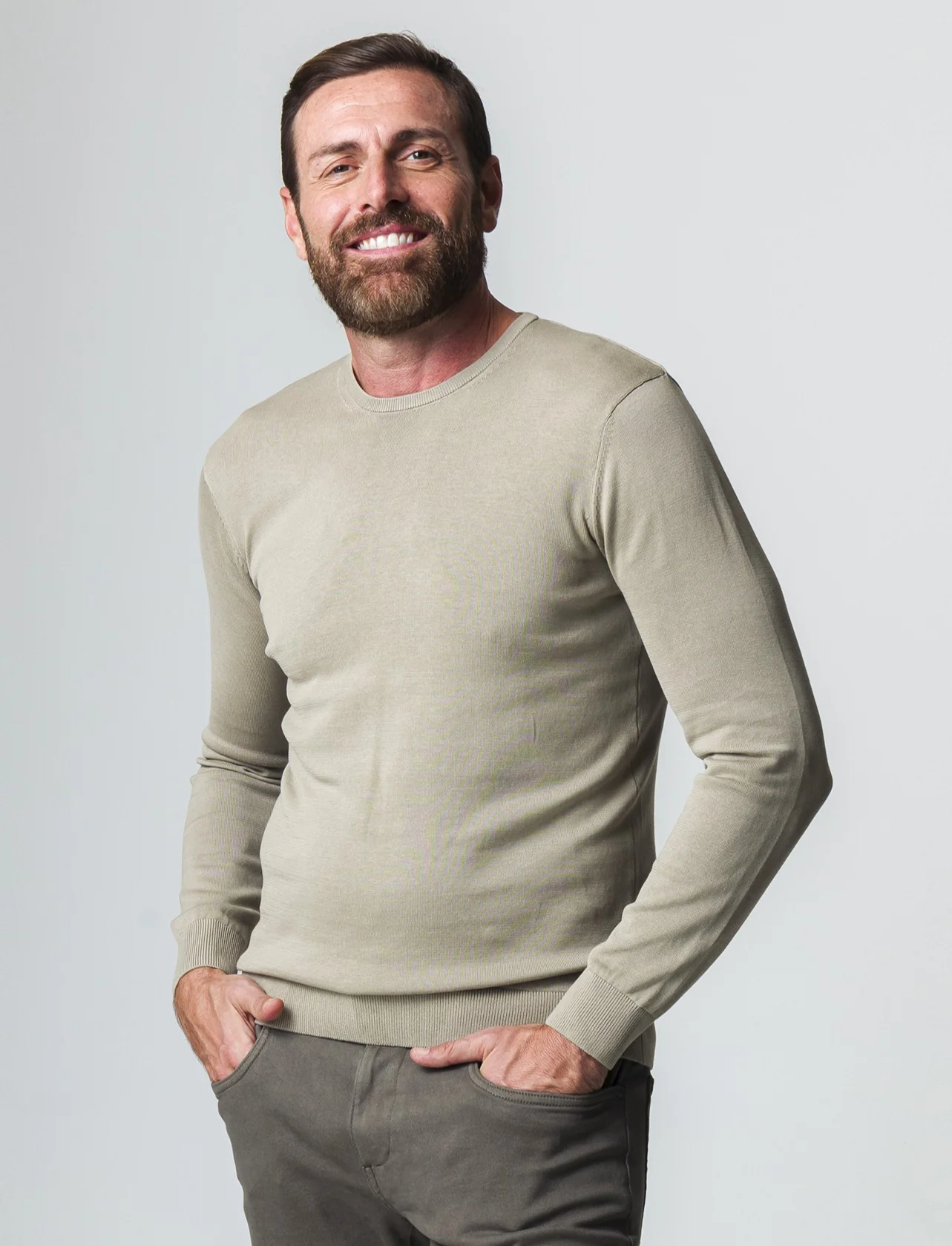 Maglia basic in puro cotone da uomo - Verde salvia - Image 3