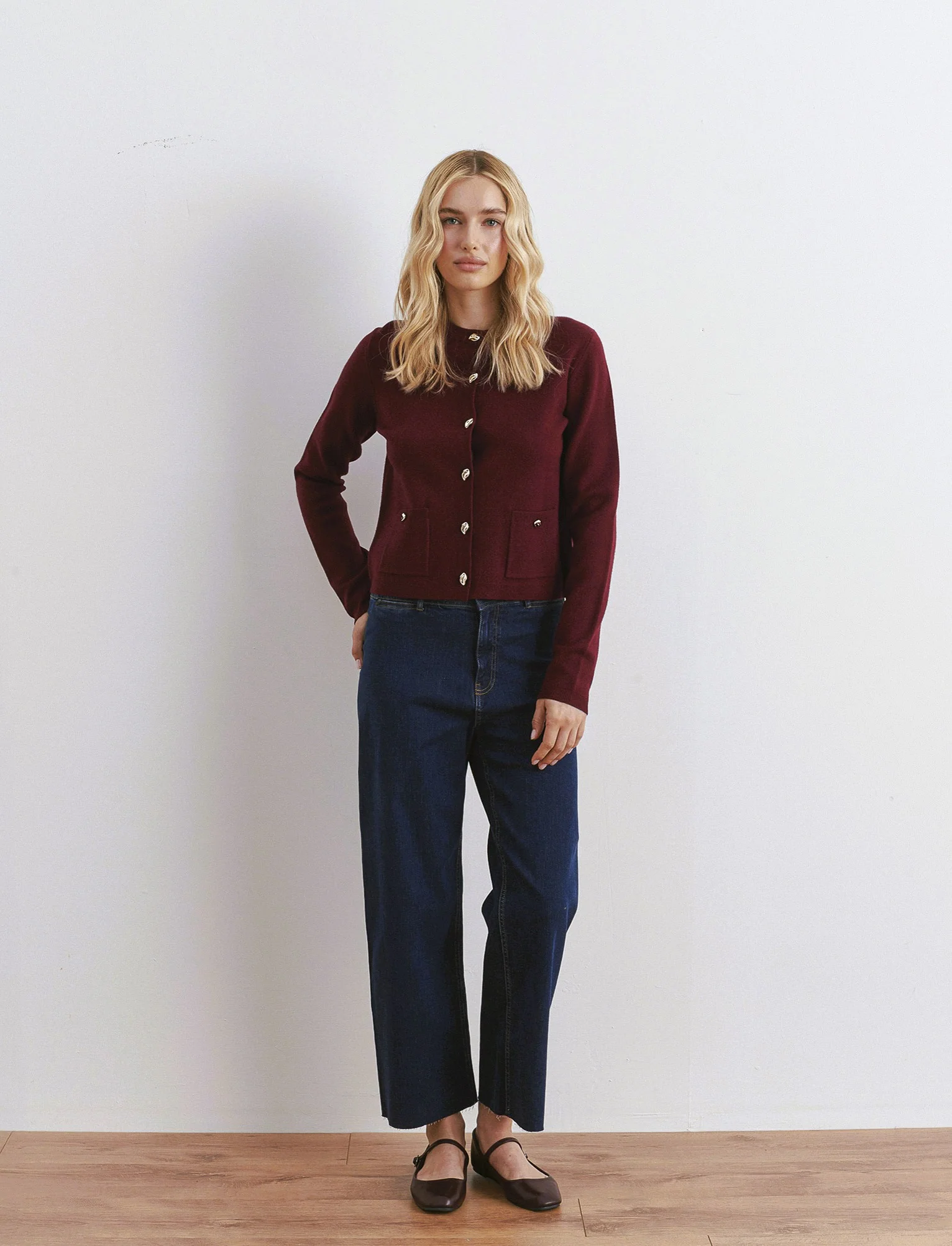 MAGLIA CARDIGAN CORTO CON TASCHE - Vinaccia