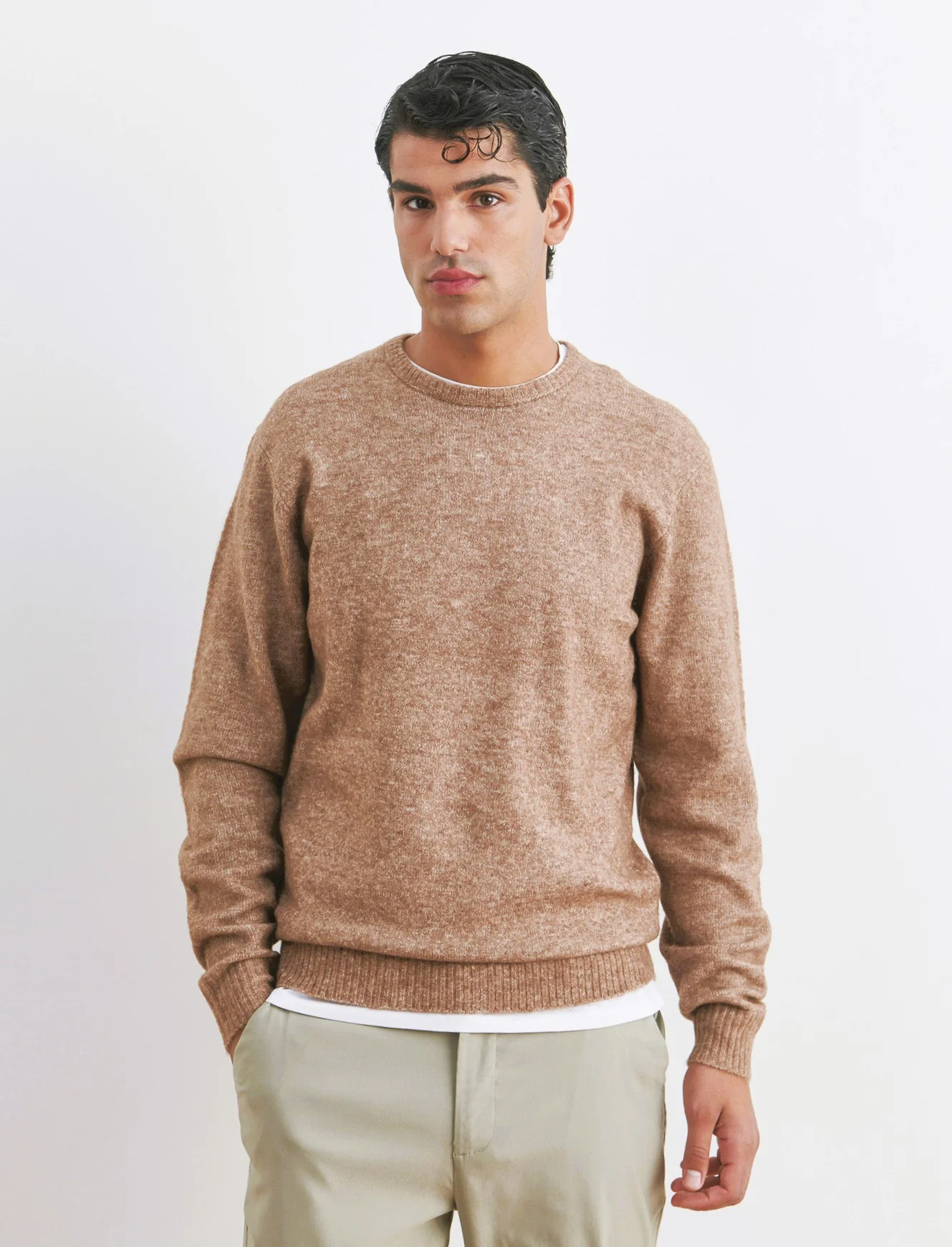 MAGLIA EFFETTO LANA CON CONTRASTO INTERNO - Marrone - Image 2