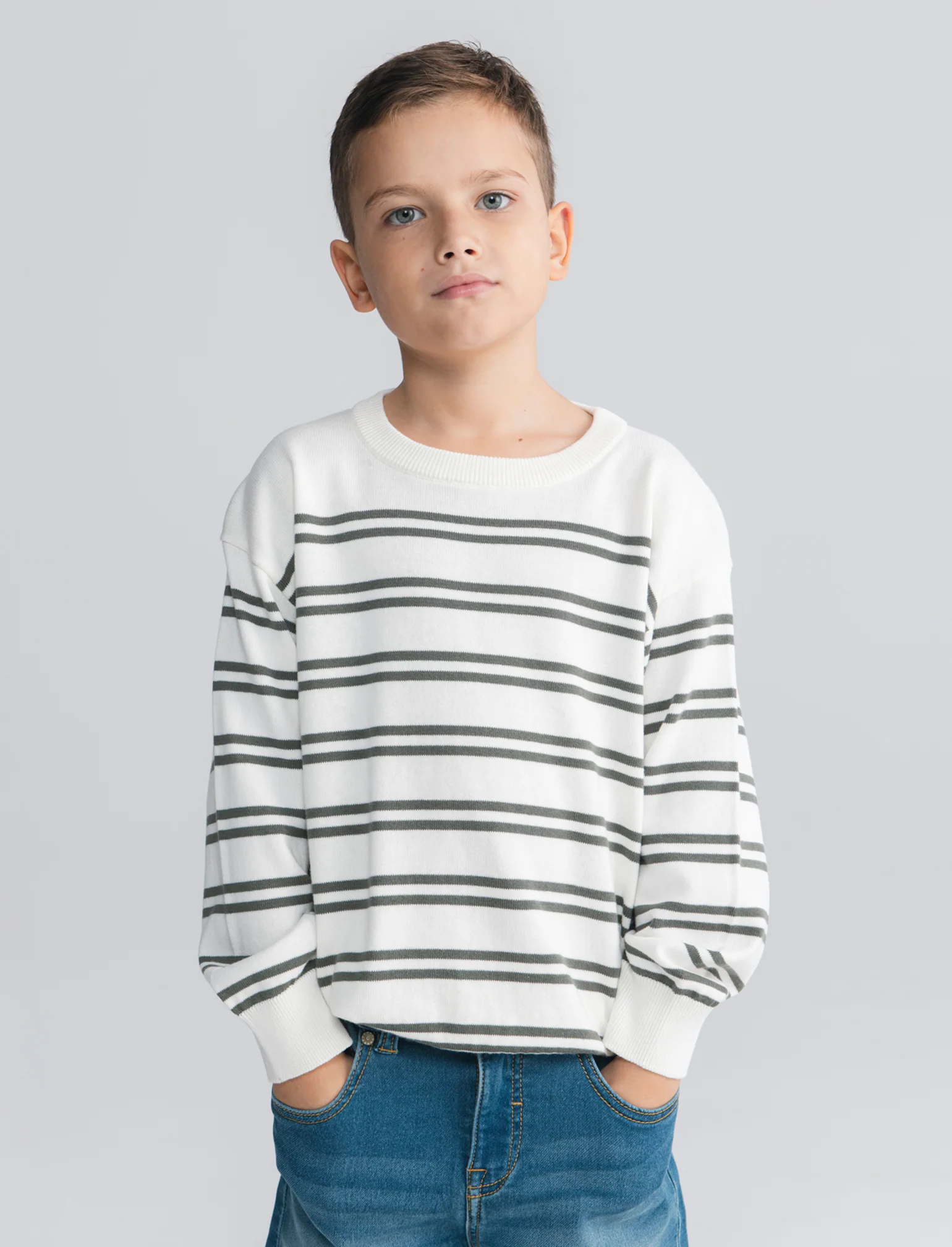 Maglia rigata girocollo in cotone comoda - Bianco latte - Image 3