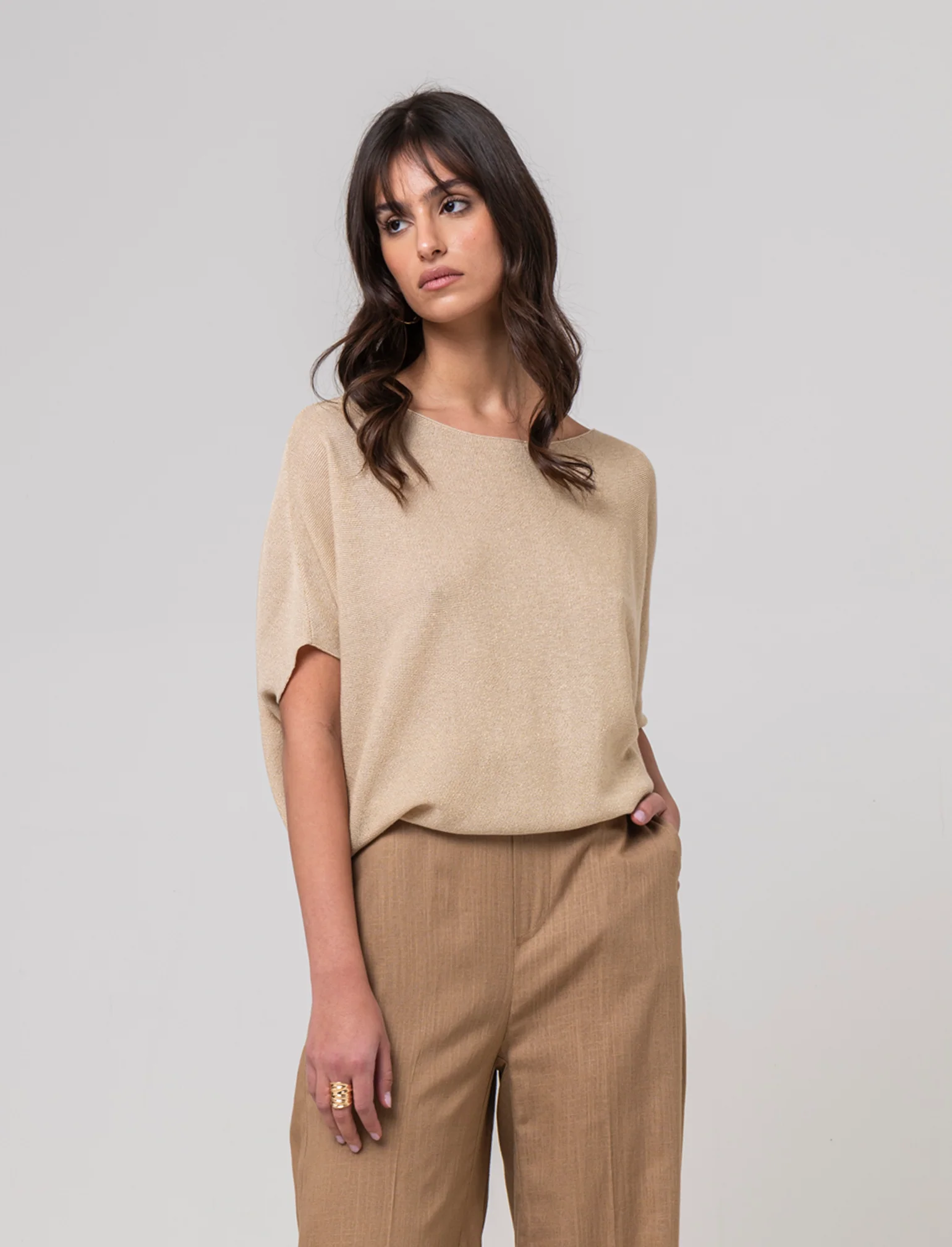 Maglia scollo a barca da donna - Beige