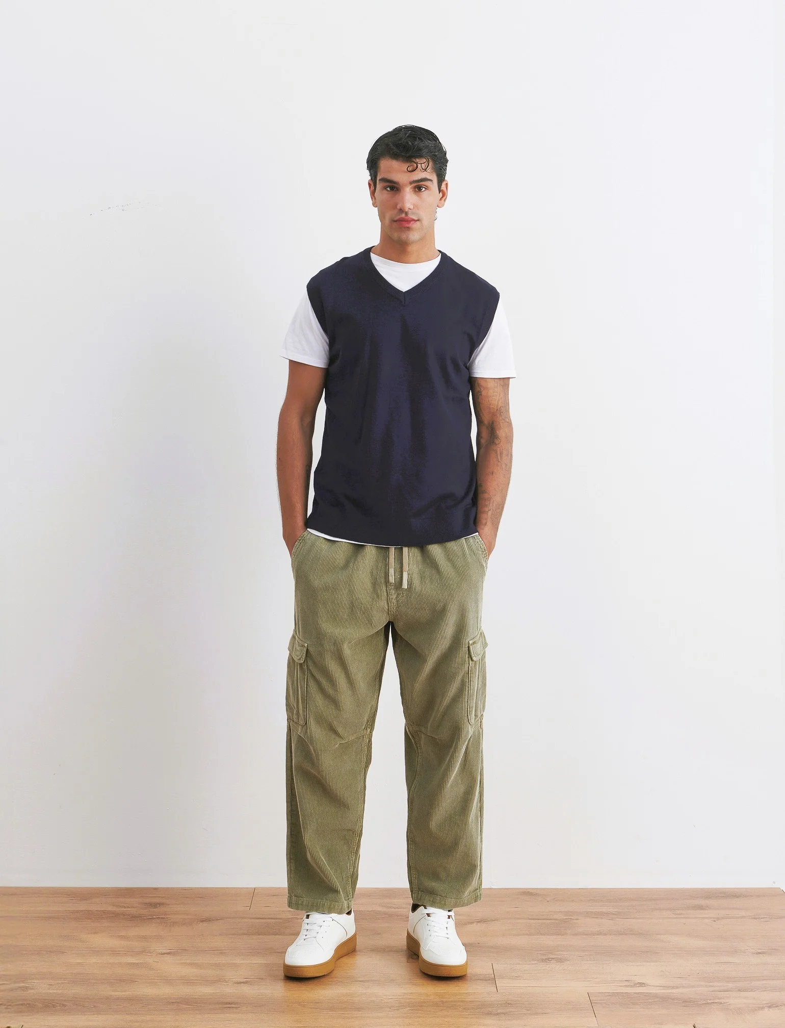 MAGLIA SENZA MANICHE SCOLLO A V - Blu - Image 3