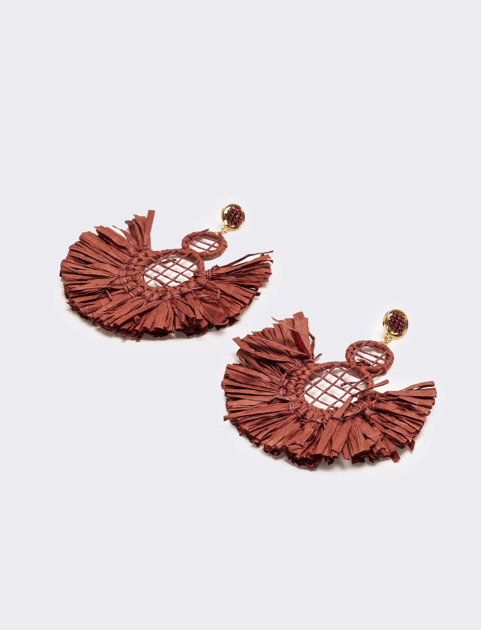 Orecchini donna a ventaglio in raffia - Marrone - Image 2