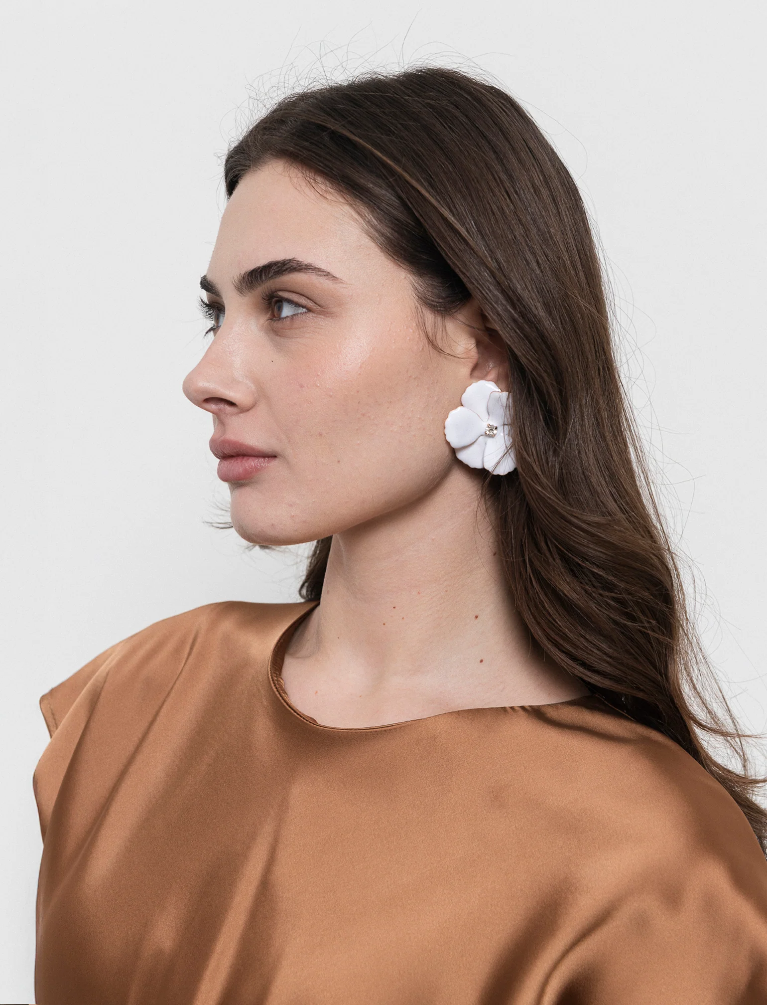 Orecchini donna fiore con strass - Bianco