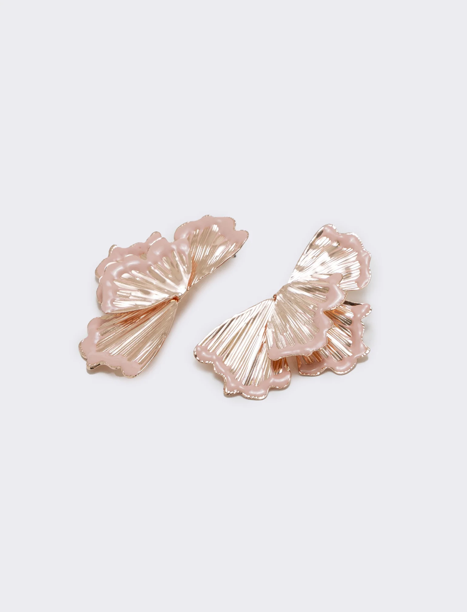 Orecchino grande a mezzo fiore - Rosa - Image 2