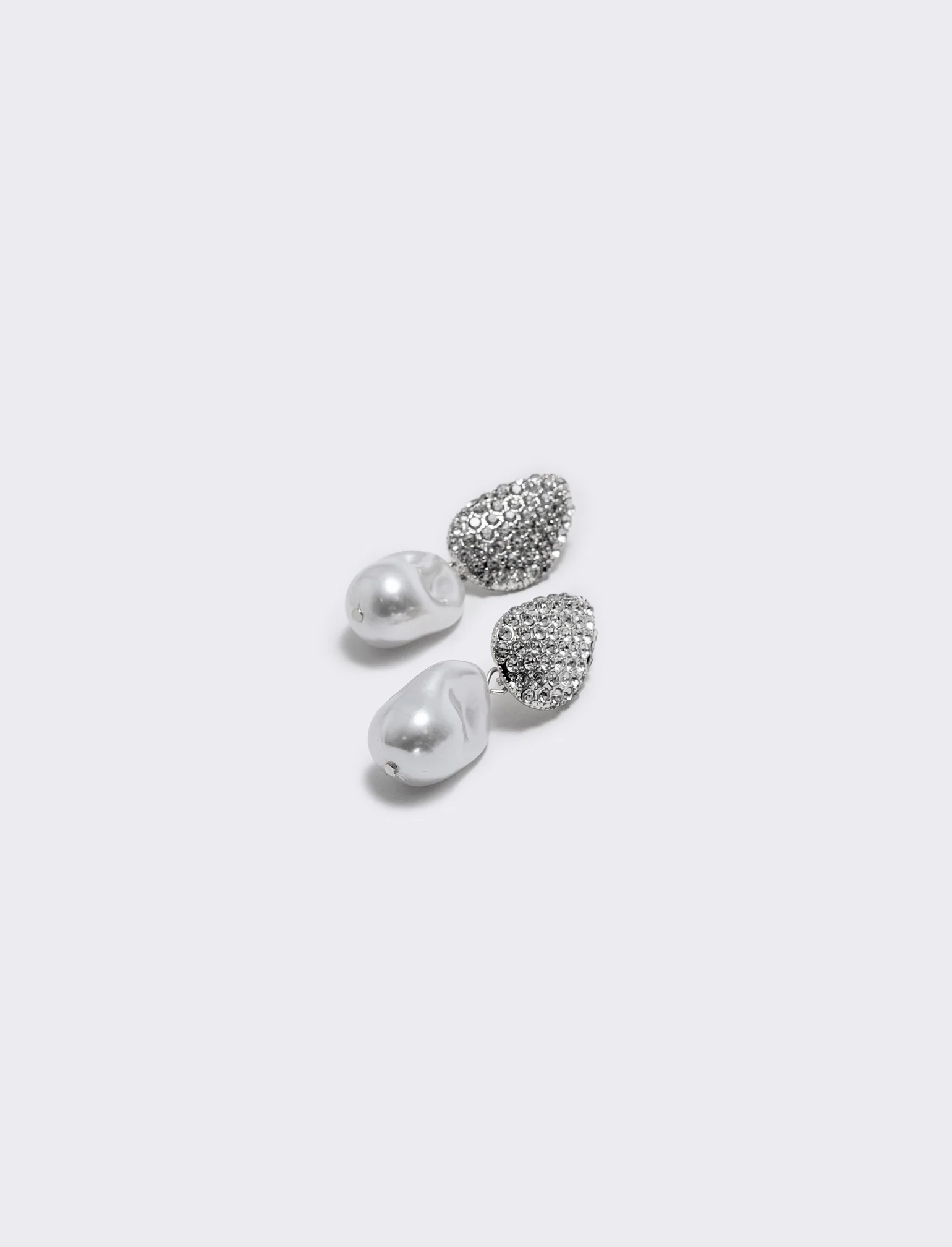 Orecchino pendente con perla e strass - Argento