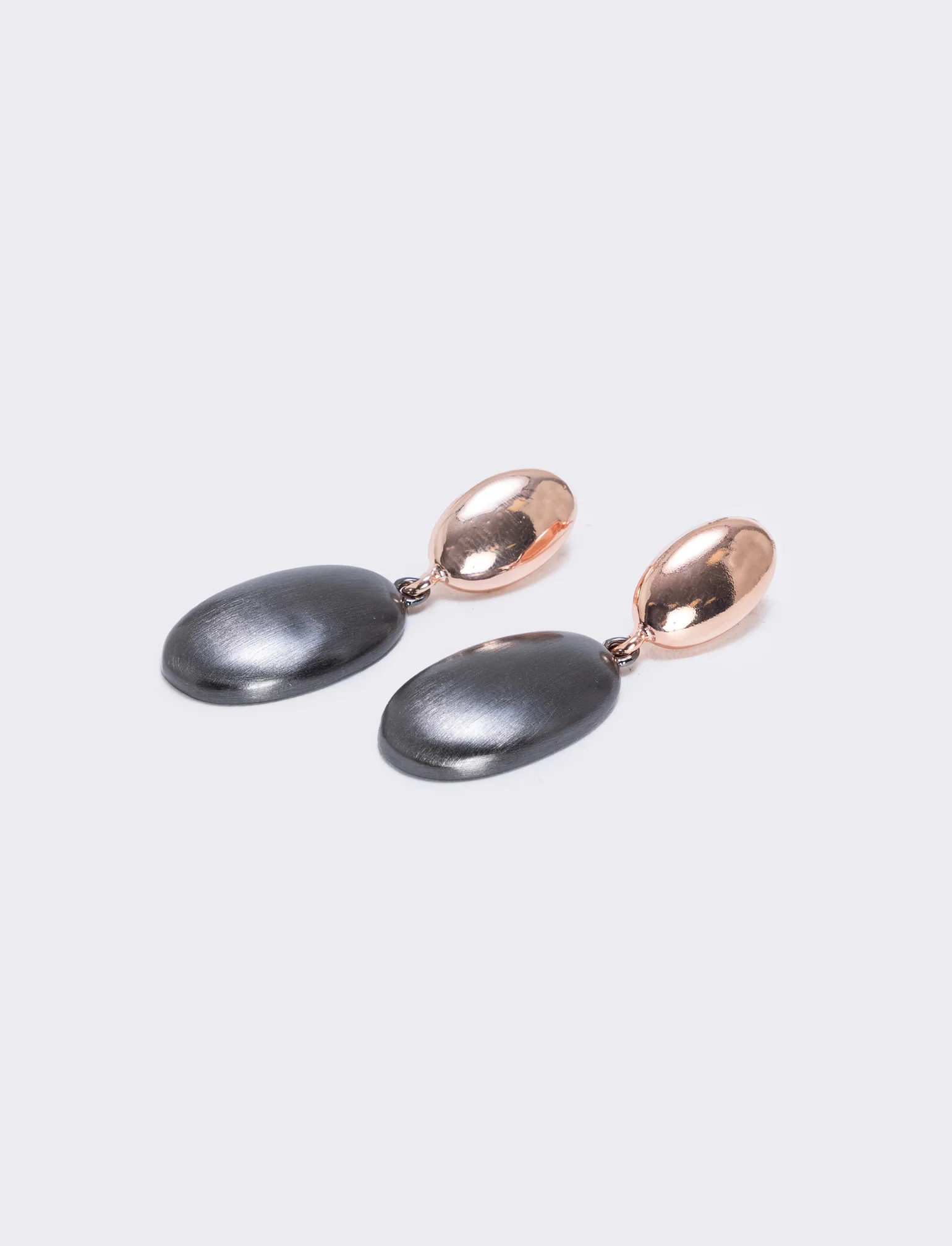 Orecchino pendente in perla spazzolata - Oro rosa - Image 2