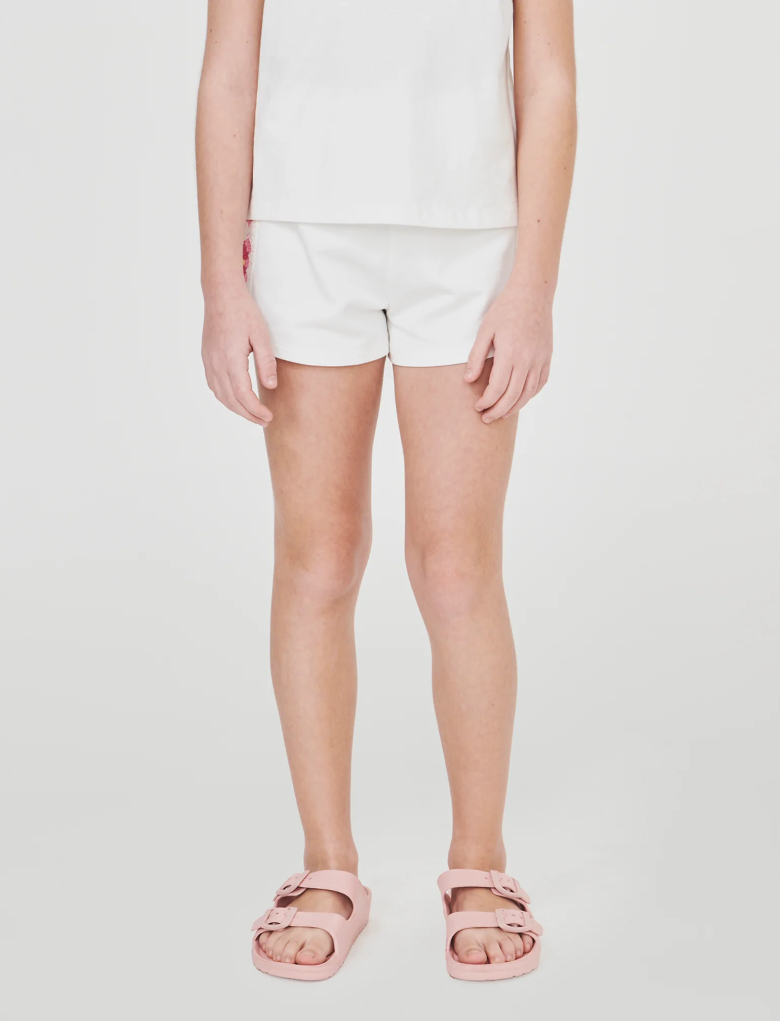 Pantaloncino con fasce in crochet e felpa - Bianco latte - Image 3