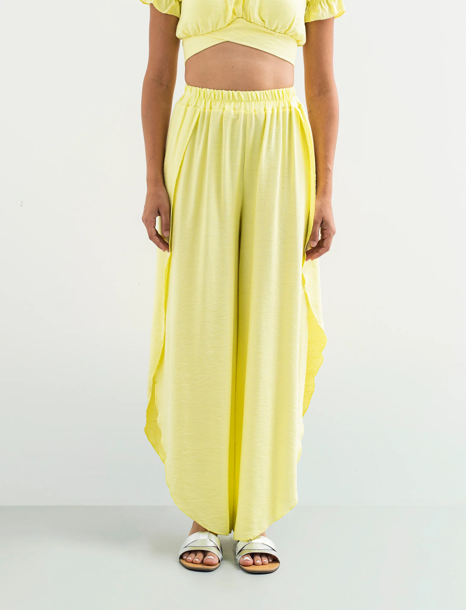 Pantalone a palazzo con elastico in vita - Giallo