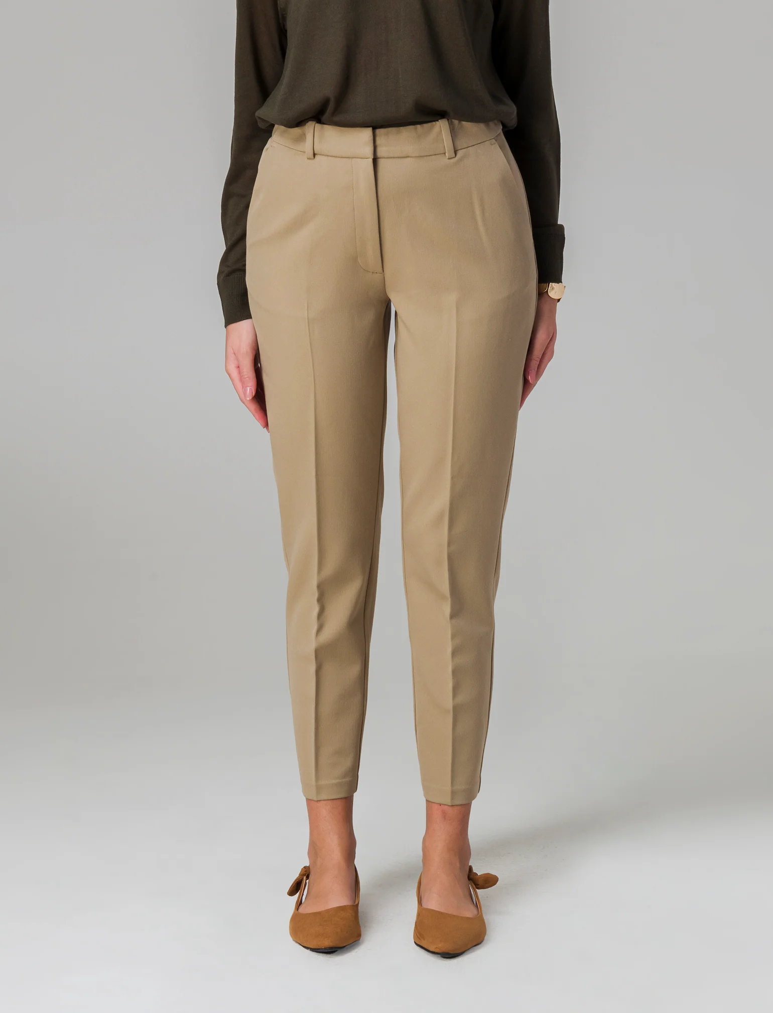 Pantalone basico da donna - Beige fieno