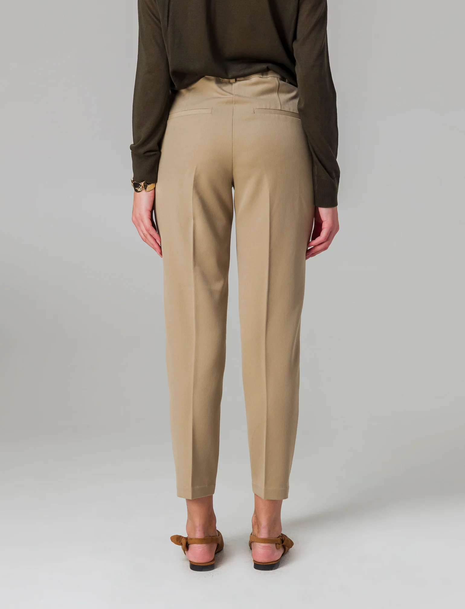 Pantalone basico da donna - Beige fieno - Image 2