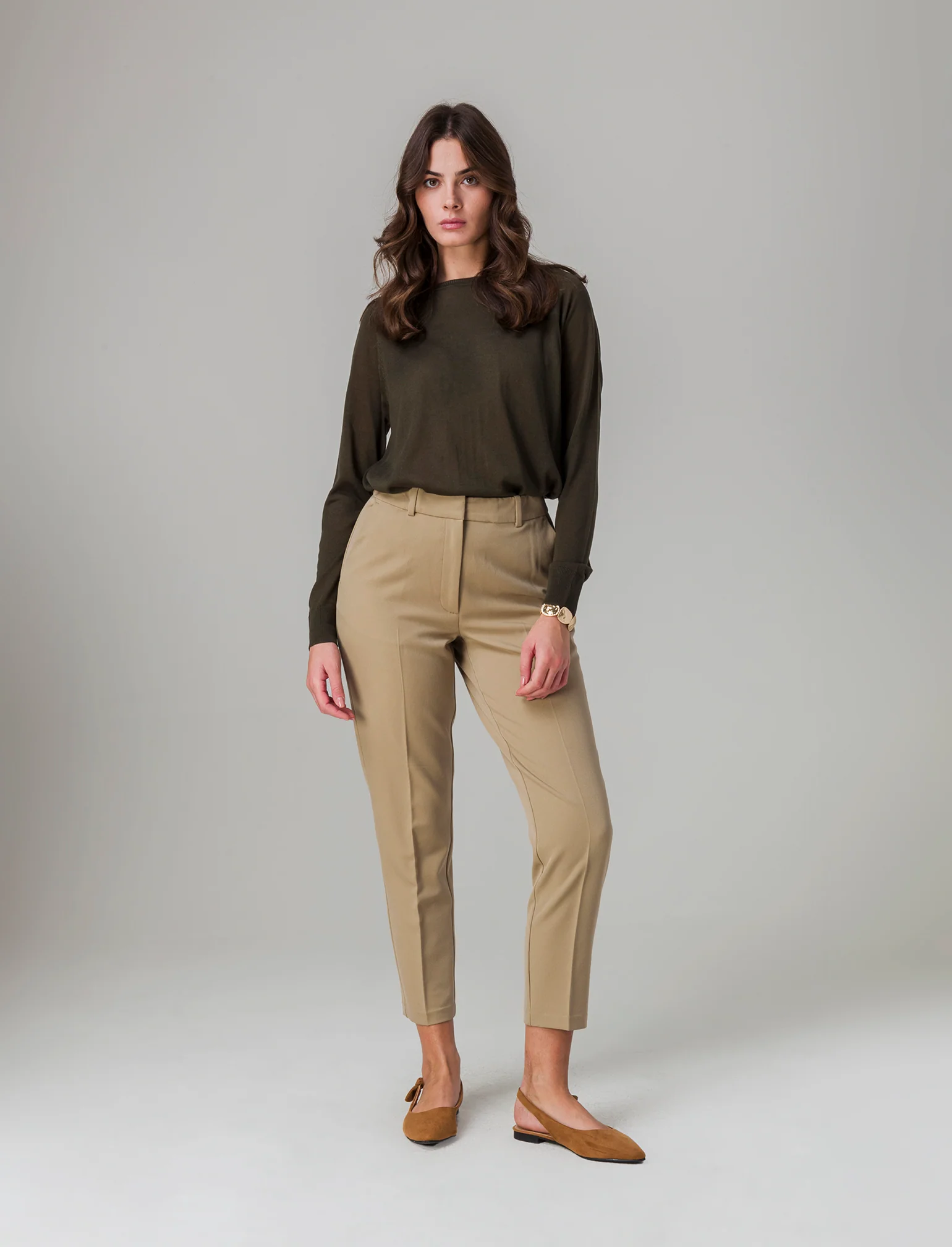 Pantalone basico da donna - Beige fieno - Image 3