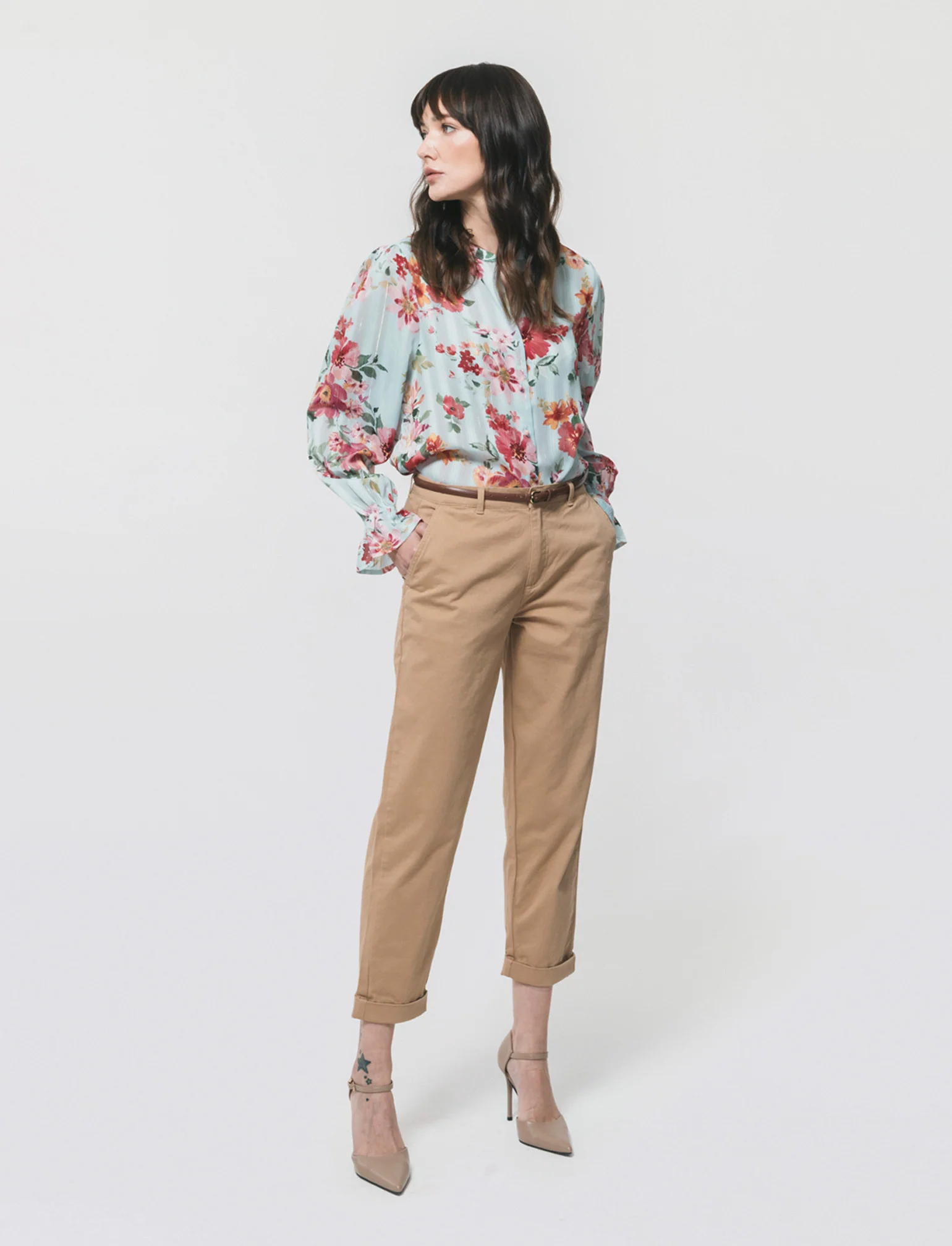 Pantalone Chino con Cintura e Risvolti - Cammello - Image 3