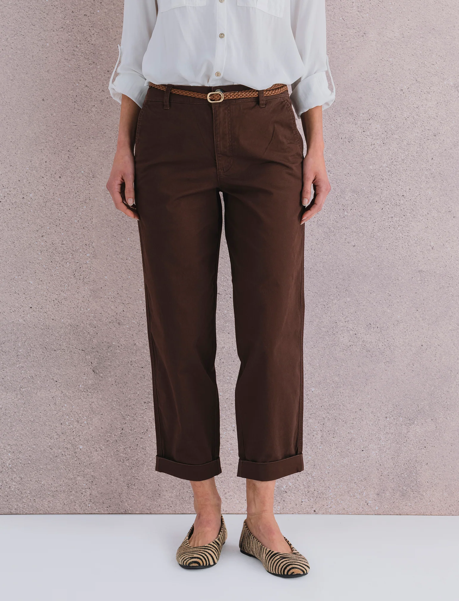 PANTALONE CHINO - Marrone cioccolato - Image 2