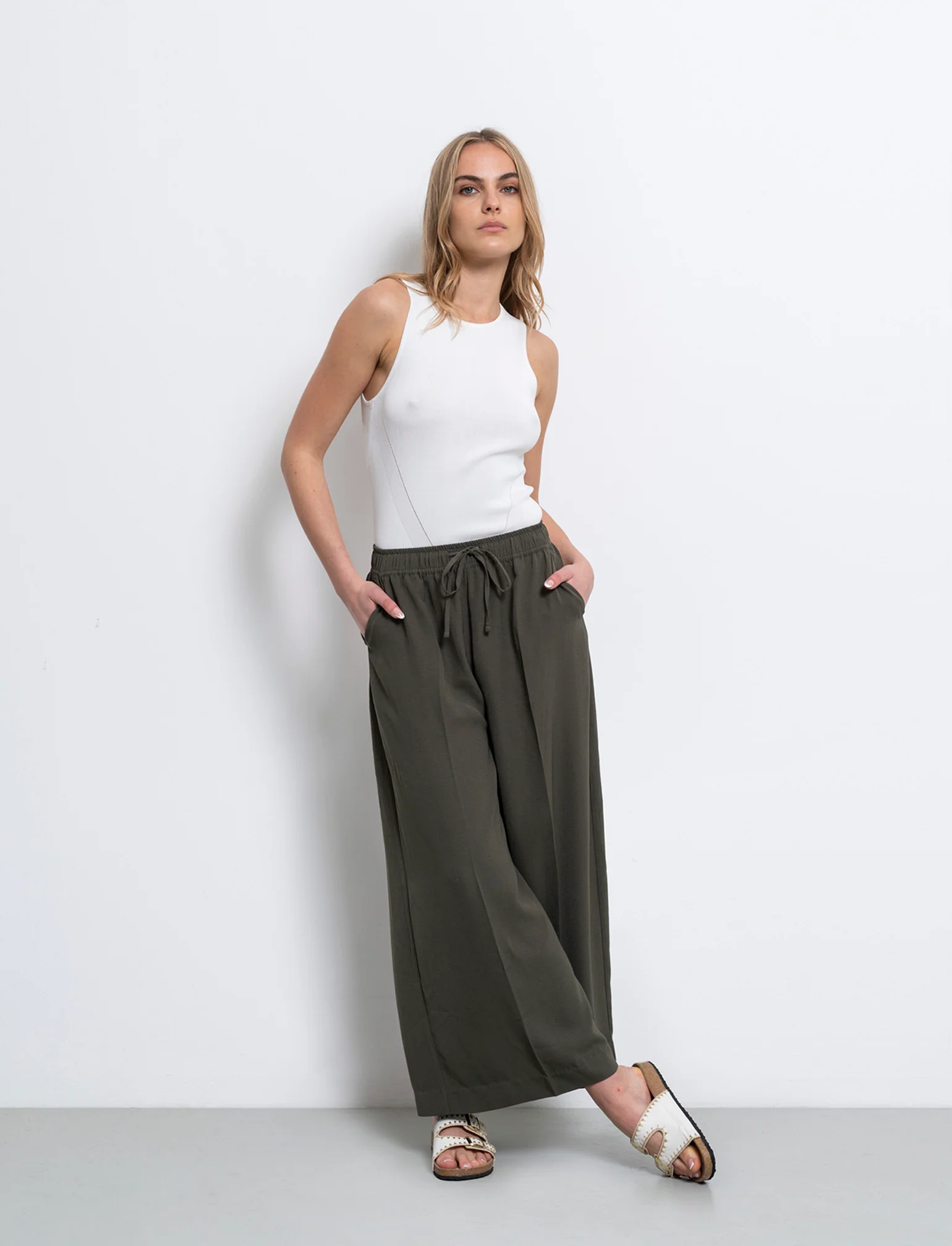 Pantalone con coulisse da donna - Ve.milit. - Image 3