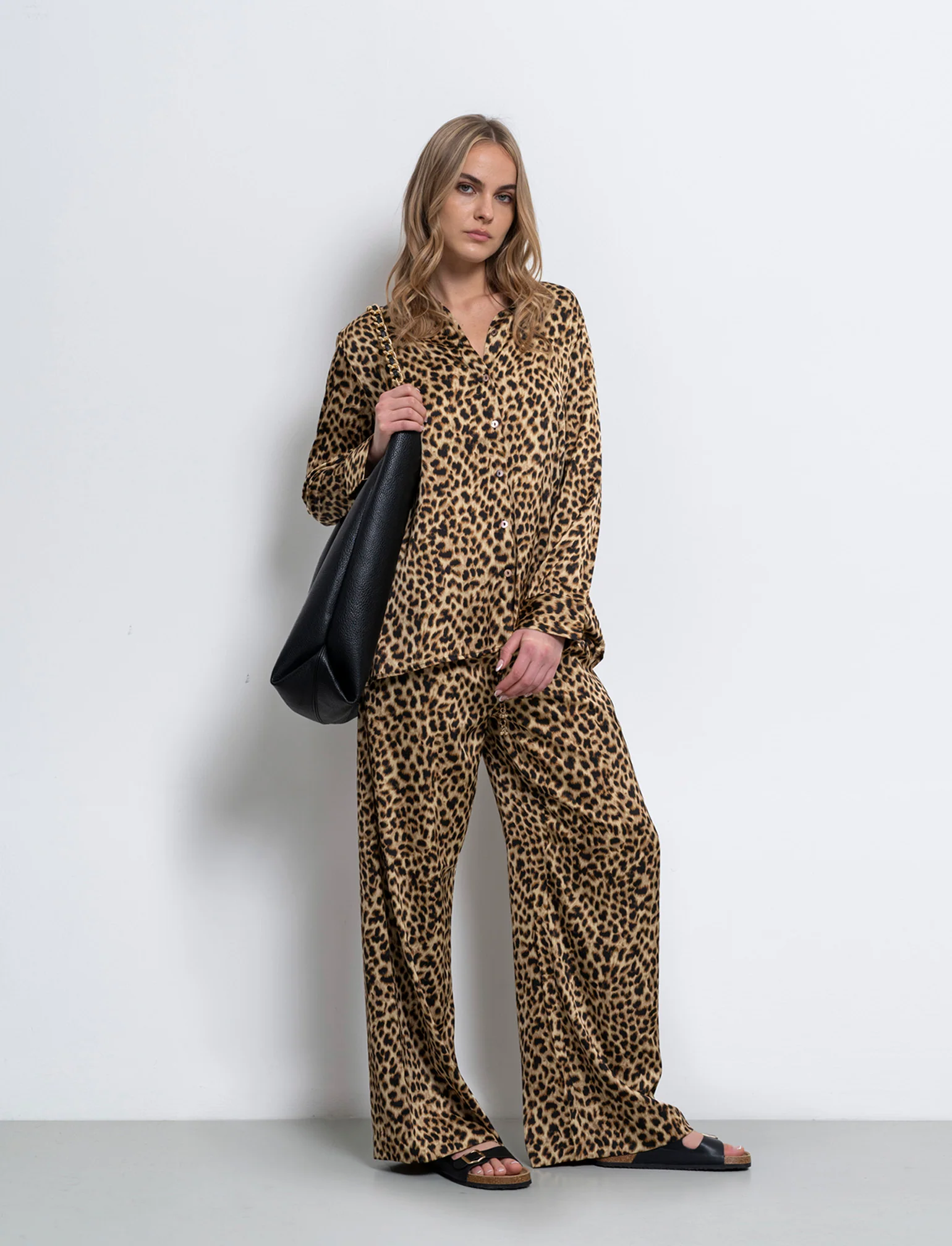 Pantalone con elastico e culisse da donna - var 1 - Image 3