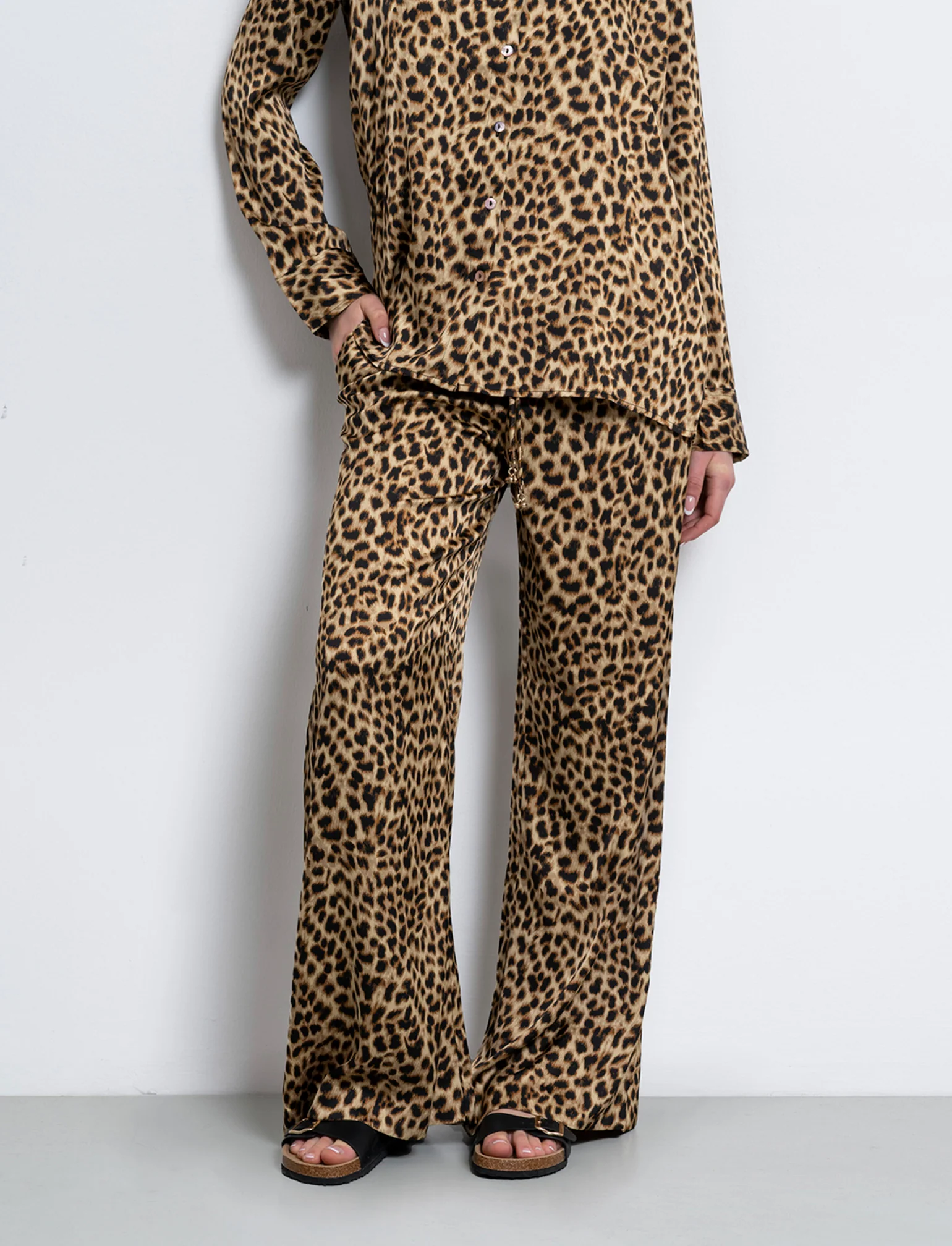 Pantalone con elastico e culisse da donna - var 1 - Image 4