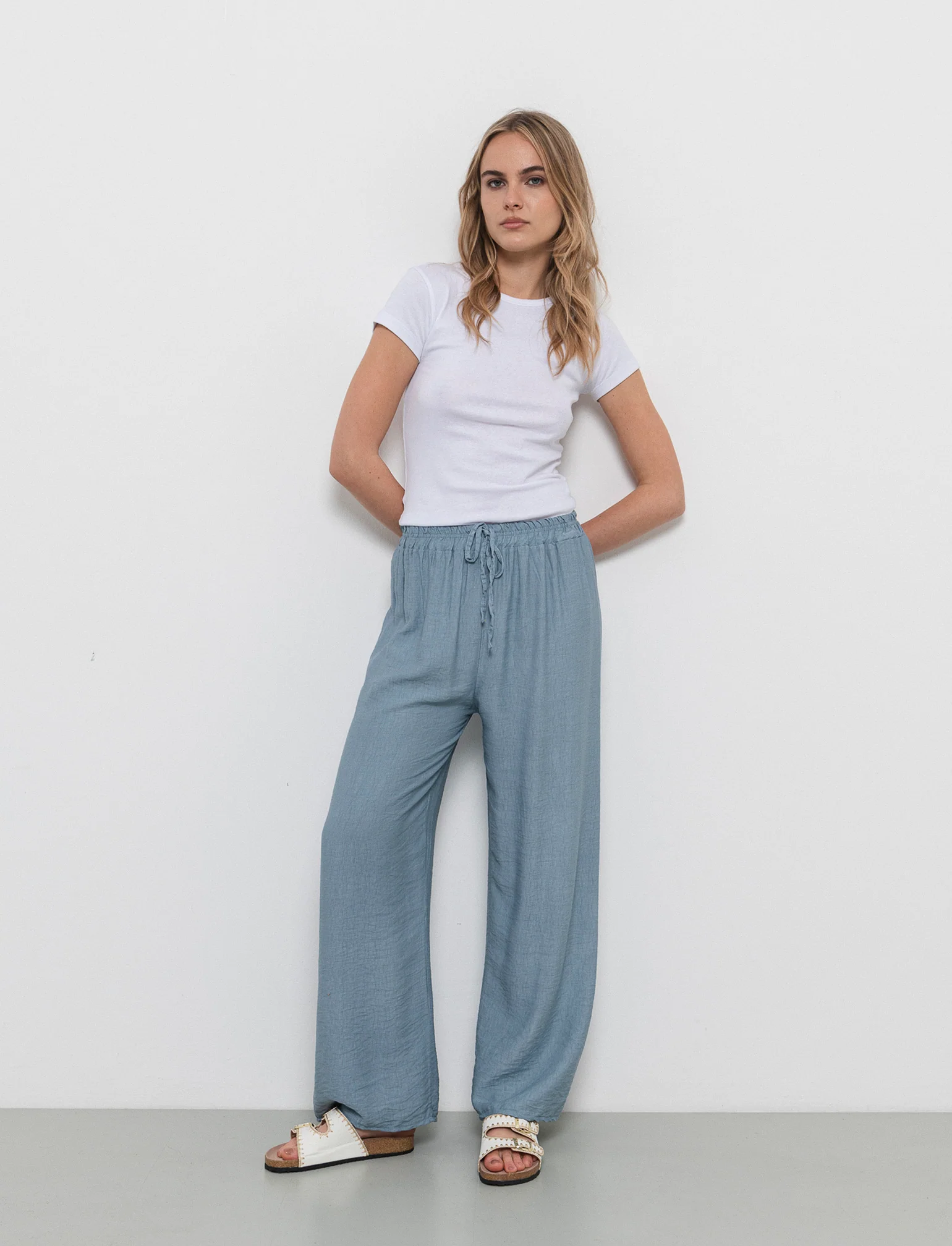 Pantalone con elastico e lacci in vita - Denim