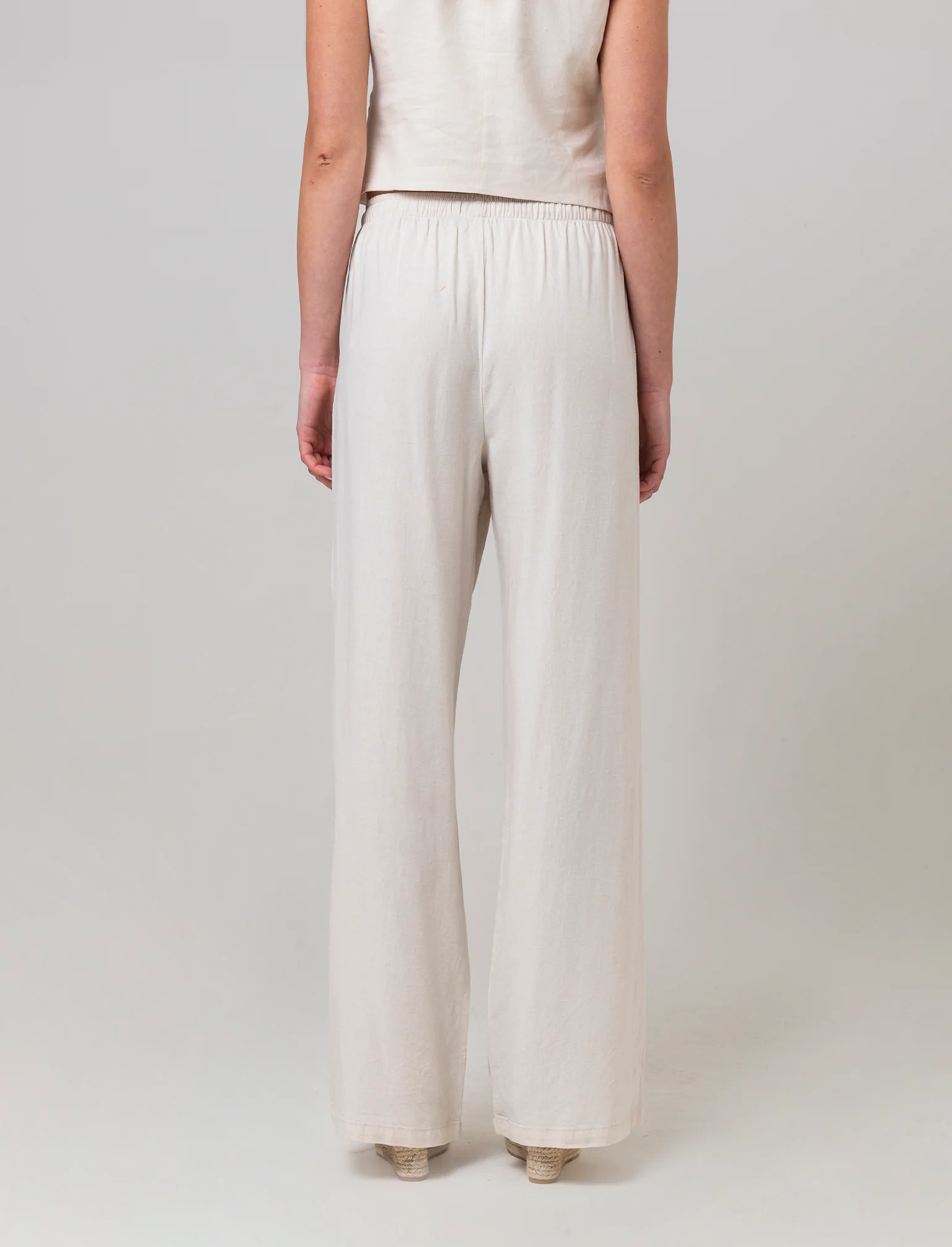 Pantalone con elastico in vita da donna - Beige corda - Image 2