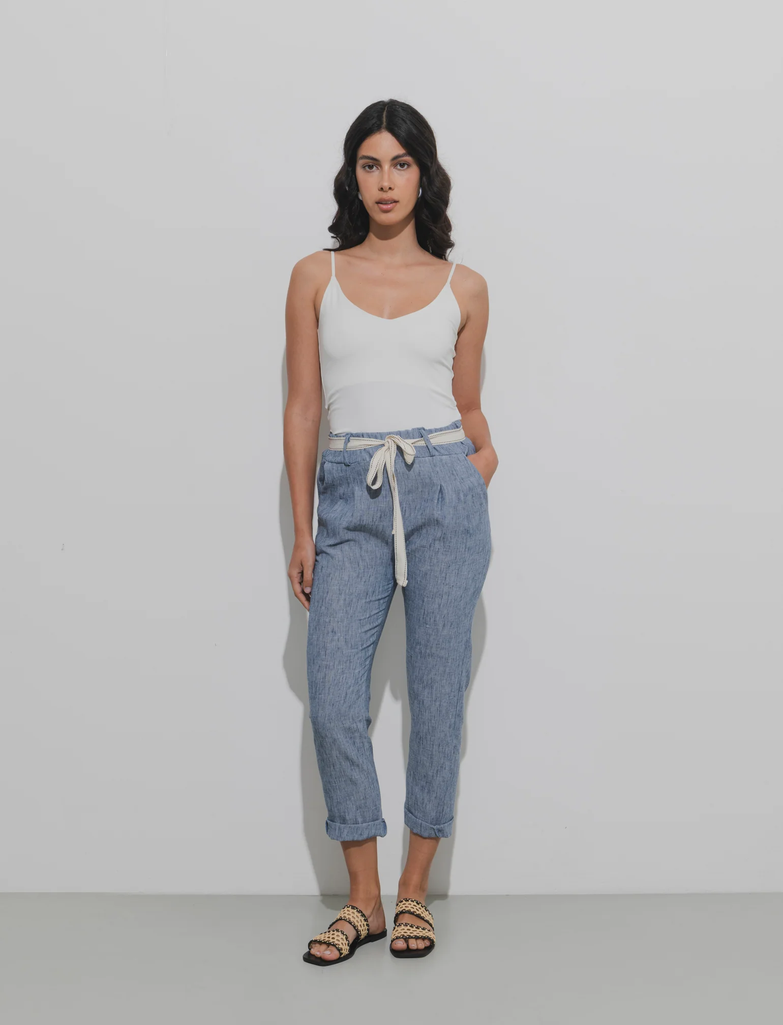 Pantalone con elastico in vita e cintura - Denim - Image 3