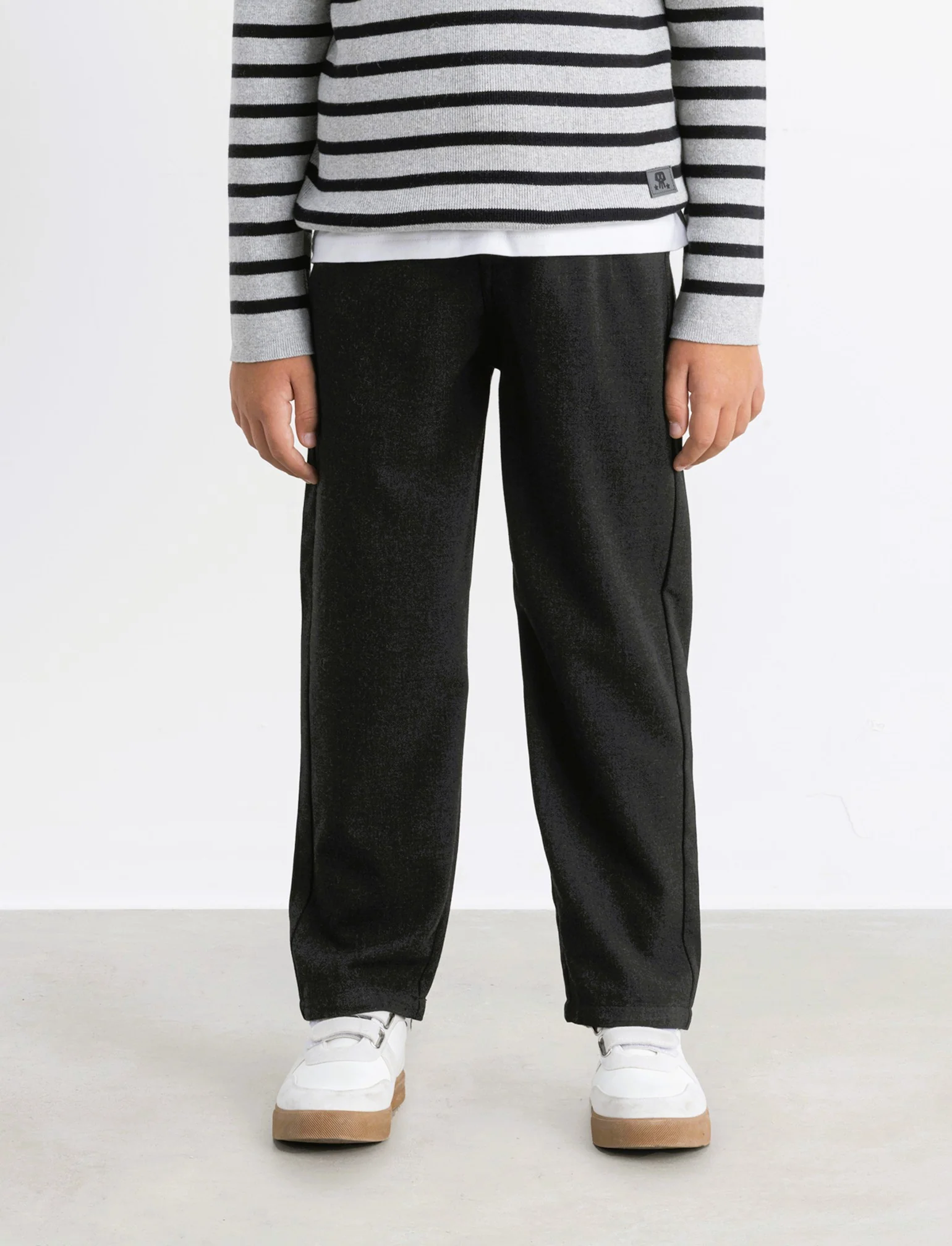 Pantalone con pence. - Grigio - Image 4