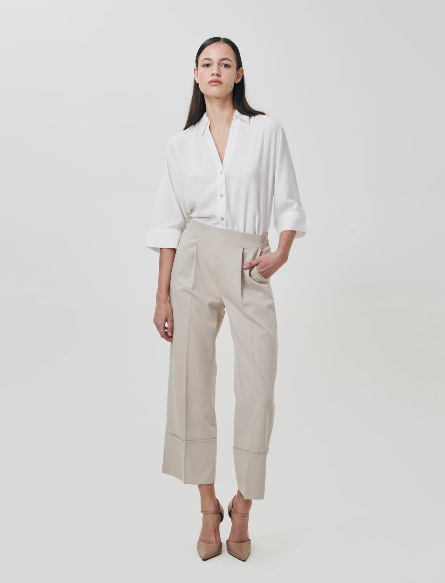Pantalone Coulotte con Elastico e Risvolto - Beige - Image 4