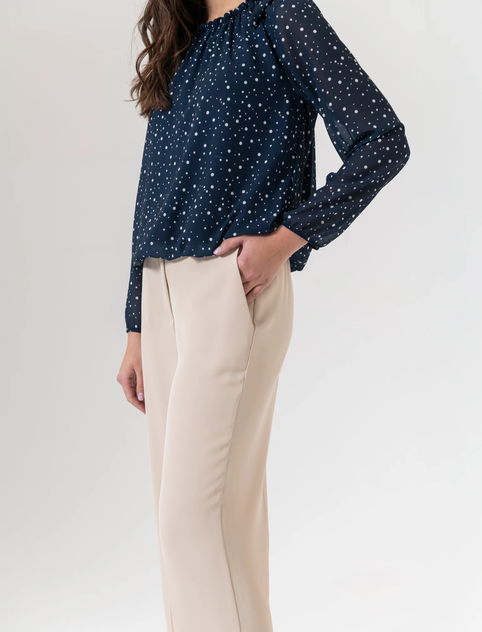Pantalone coulotte con tasche ed elastico al dietro - Beige - Image 6