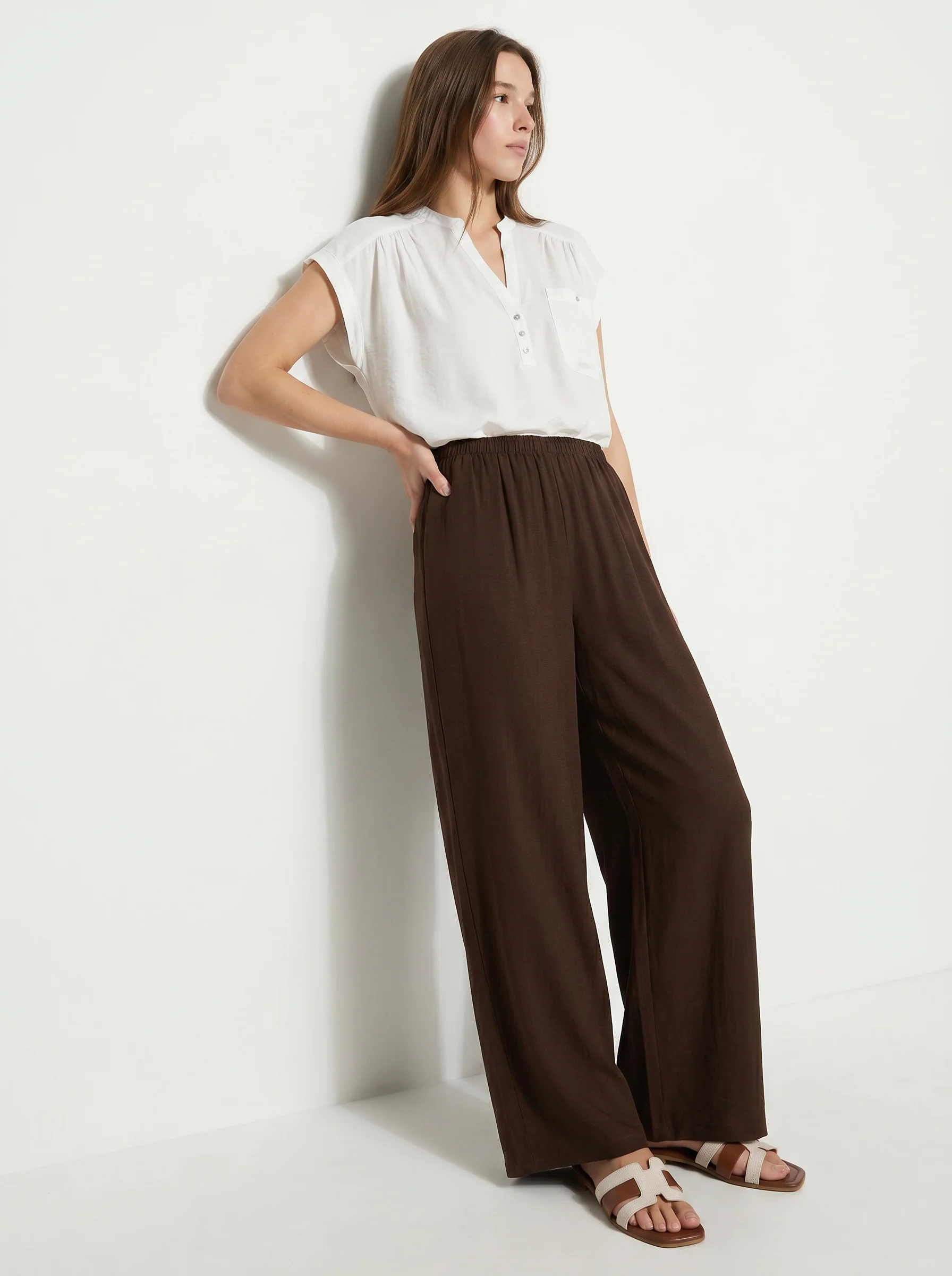 Pantalone Elasticizzato con Vestibilità Orbida - Moro - Image 3