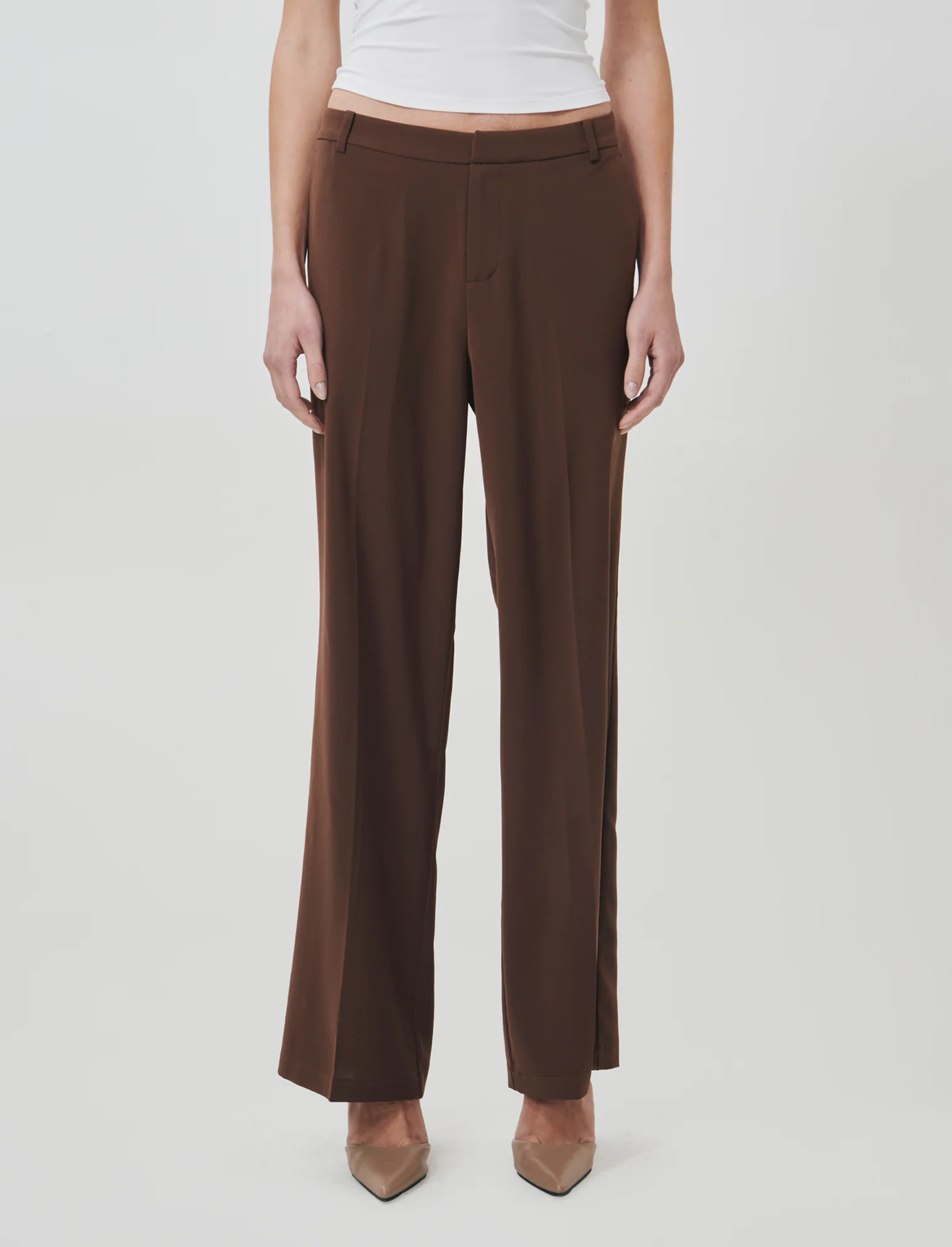 Pantalone Gamba Larga con Pinces Retro - Marrone cioccolato - Image 3