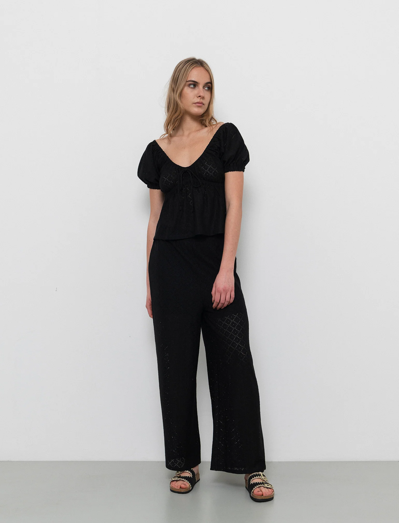 Pantalone in pizzo da donna - Nero - Image 3