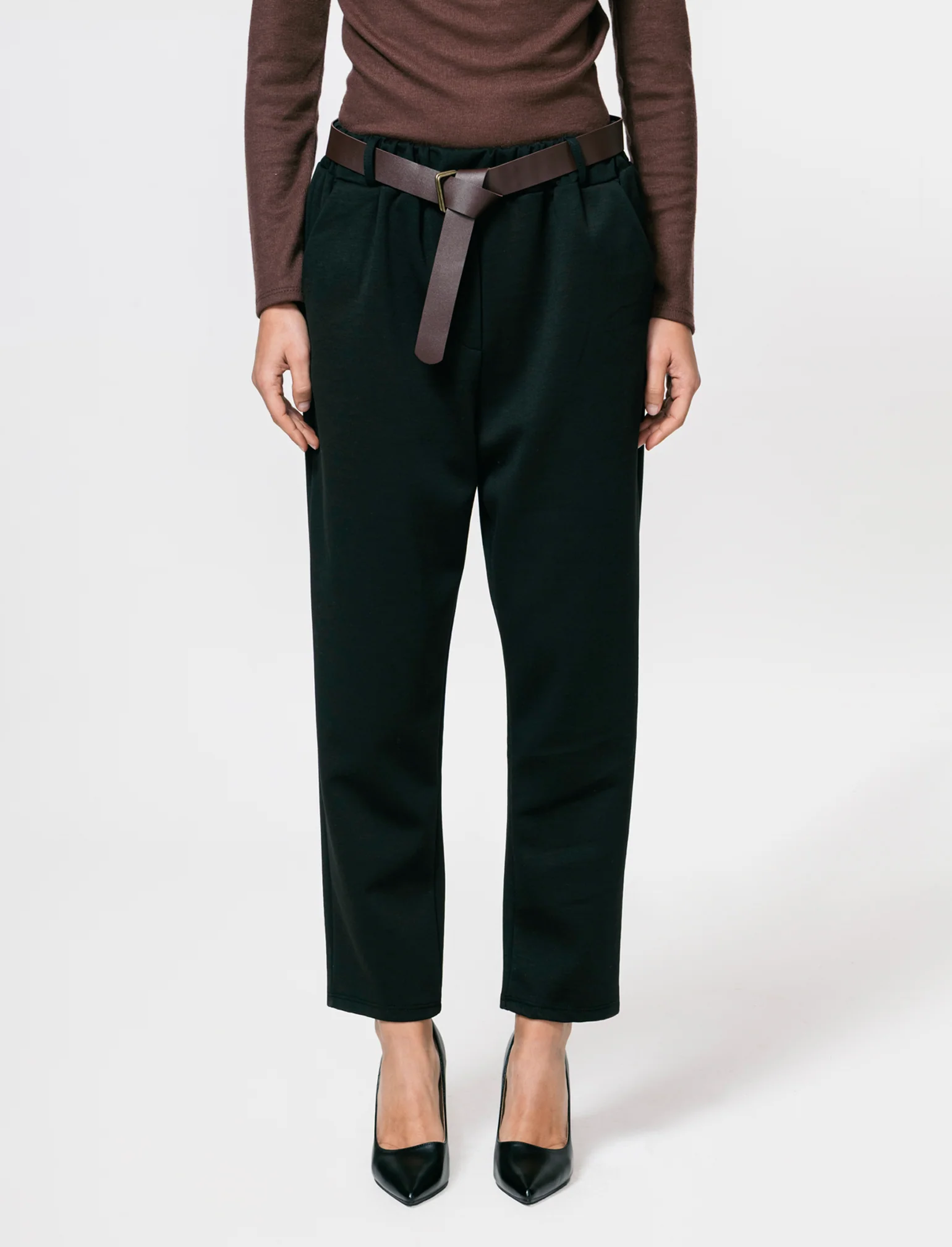 Pantalone in tessuto morbido con cintura - Nero - Image 4