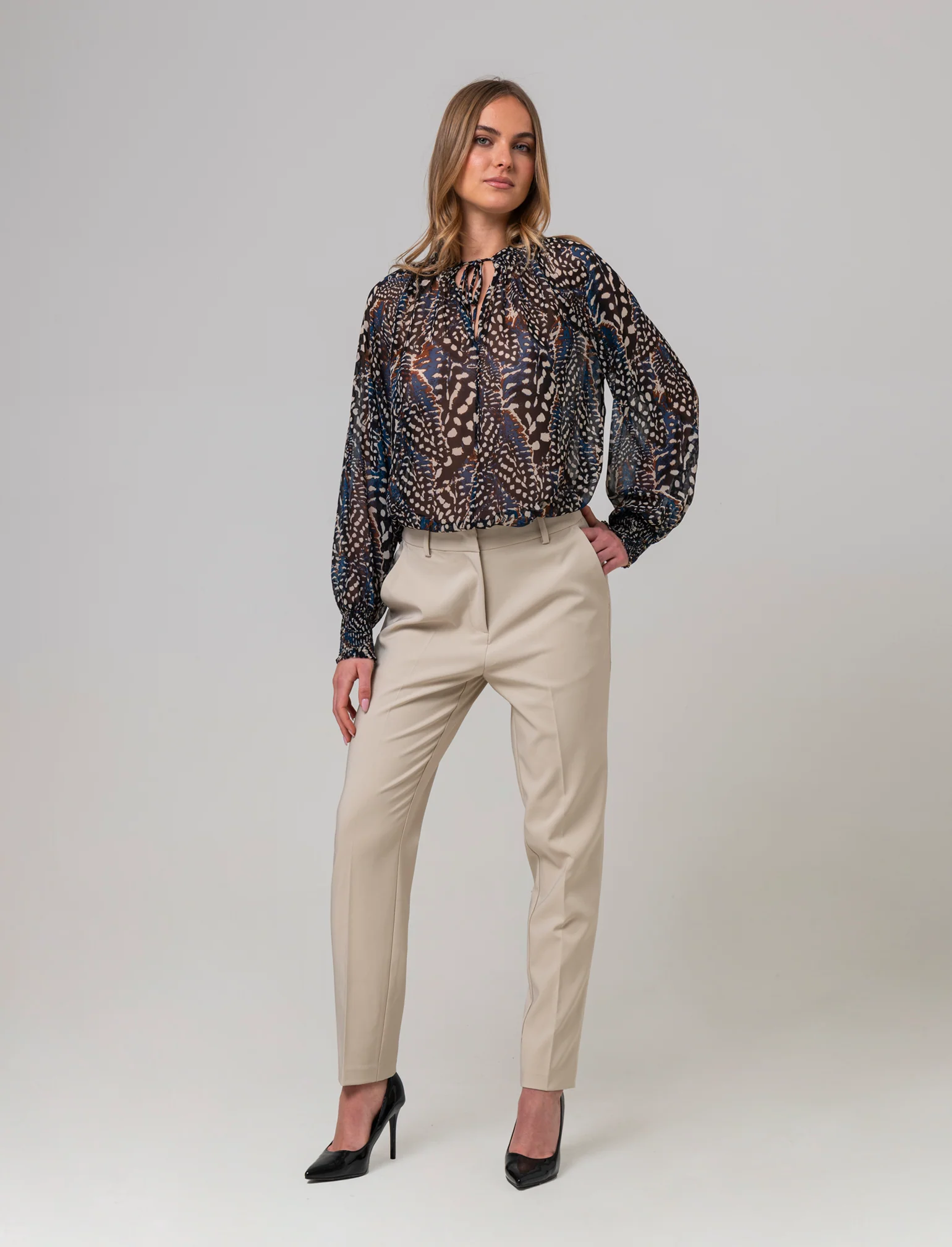 Pantalone skinny con elastico in vita da donna - Beige - Image 3
