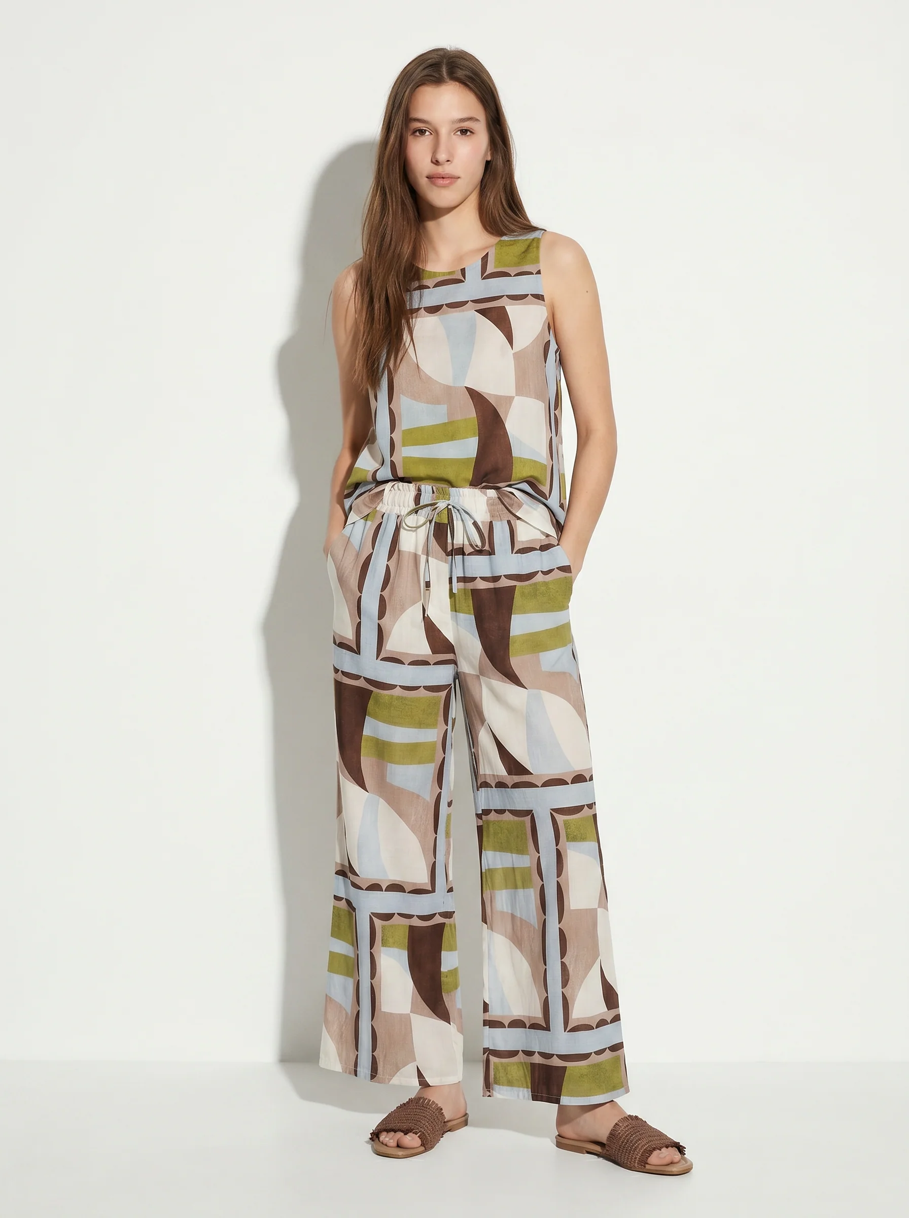 Pantaloni ampi con coulisse e stampa - Verde - Image 4