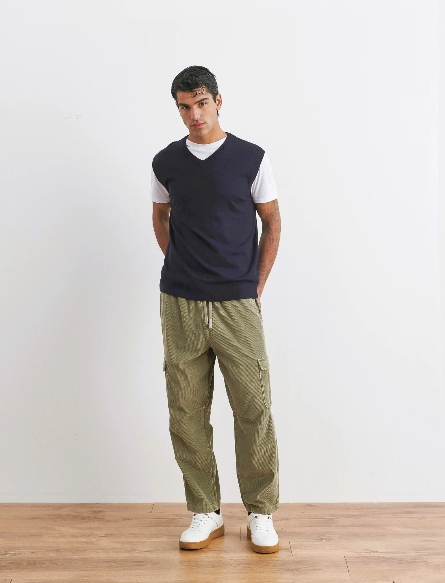 PANTALONI CARGO IN VELLUTO BAGGY CARGO FIT - Verde oliva