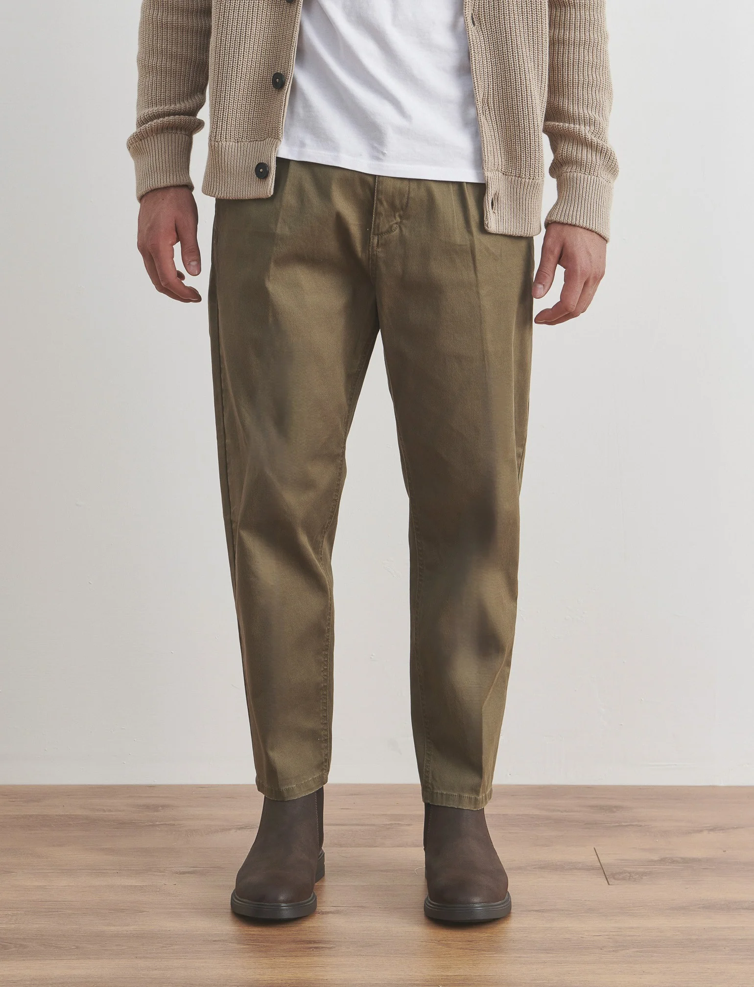 PANTALONI CHINO IN COTONE STRETCH REGULAR FIT - Grigio fango - Image 4