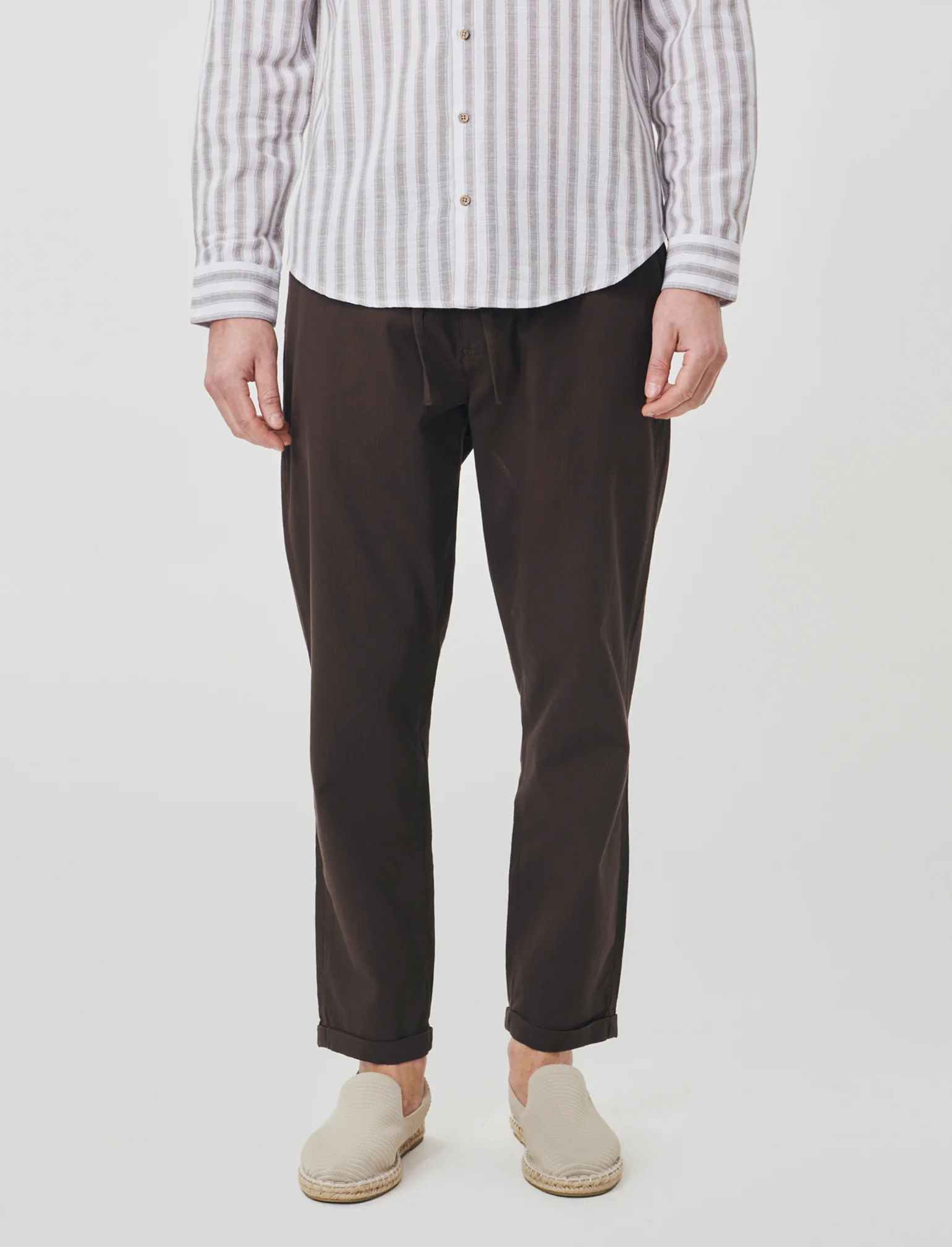 Pantaloni Chino Jogger Struttura Ottoman - Moro - Image 4