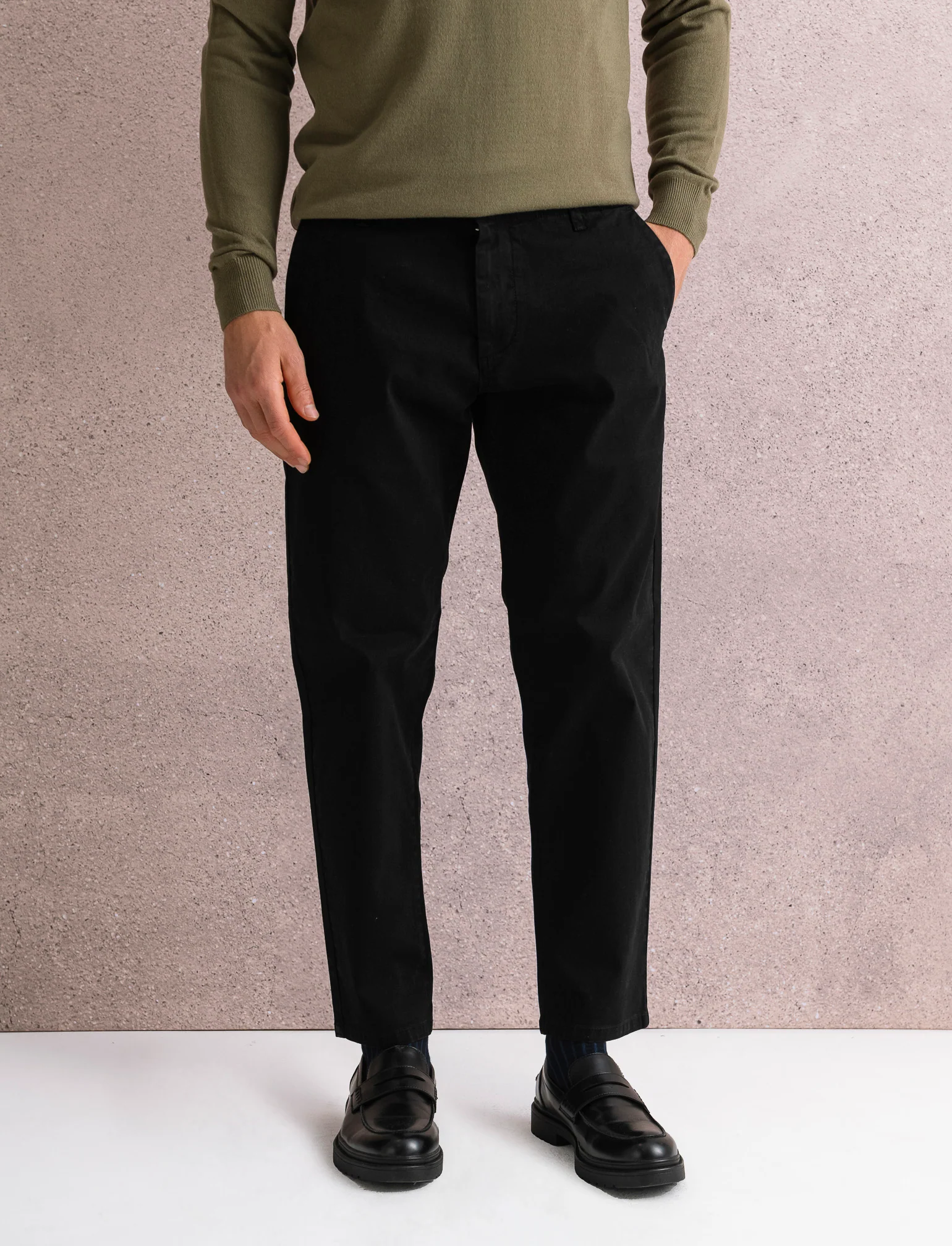 PANTALONI CHINO REGULAR FIT - Nero - Image 3
