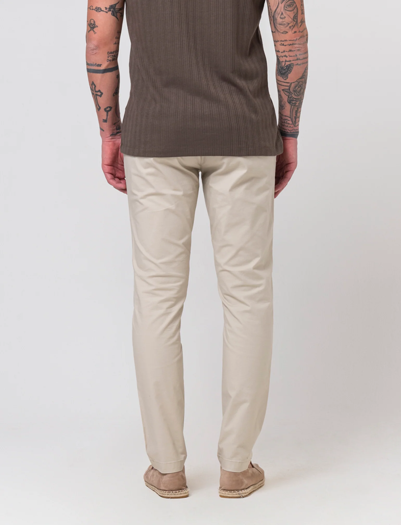 Pantaloni chino slim fit tessuto operato da uomo - Sabbia