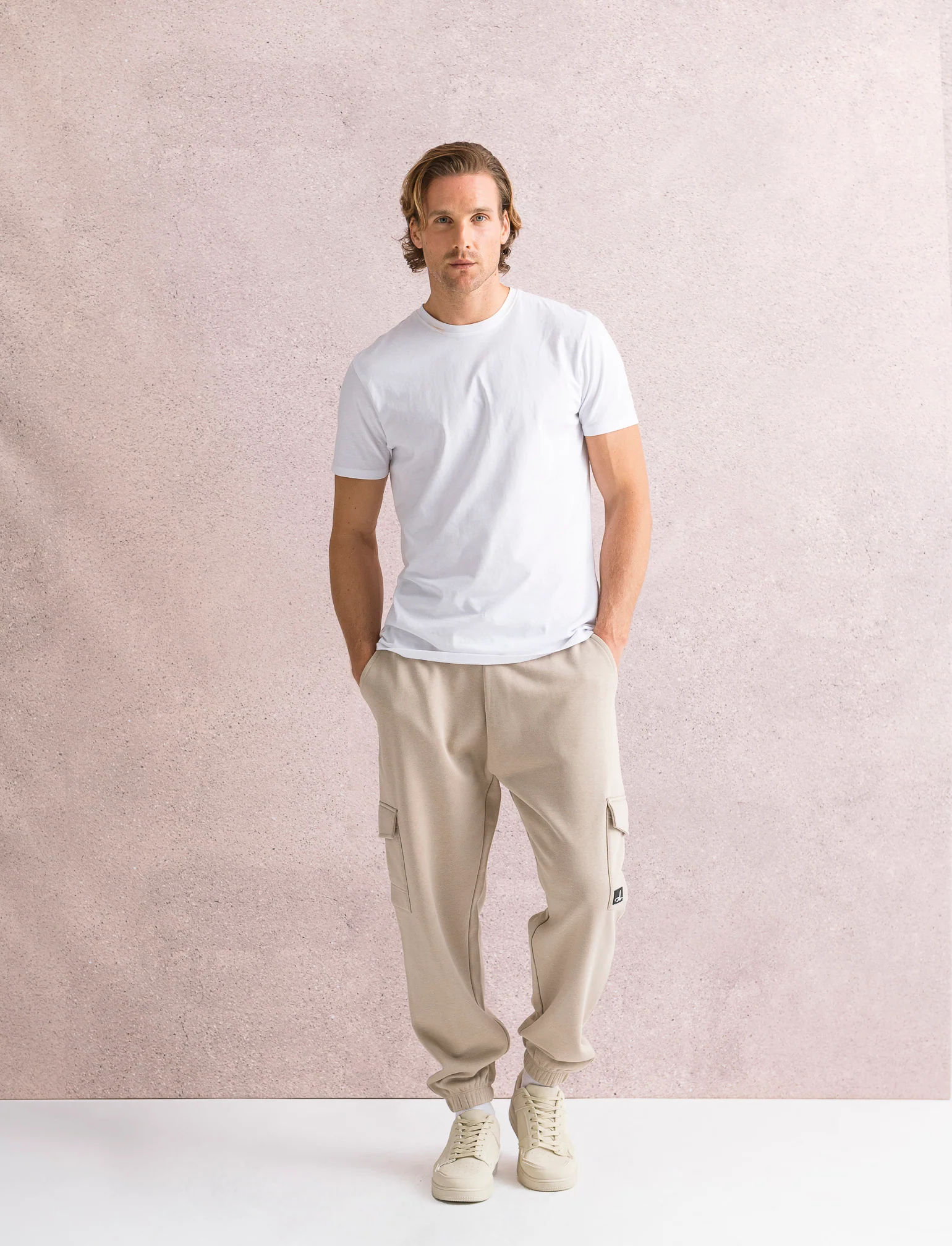 PANTALONI IN FELPA CON TASCONI - Beige - Image 3