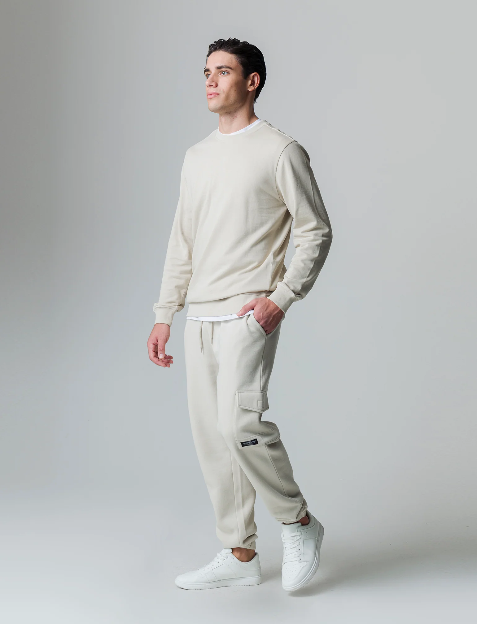 Pantaloni in felpa con tasconi da uomo - Grigio ghiaccio - Image 3