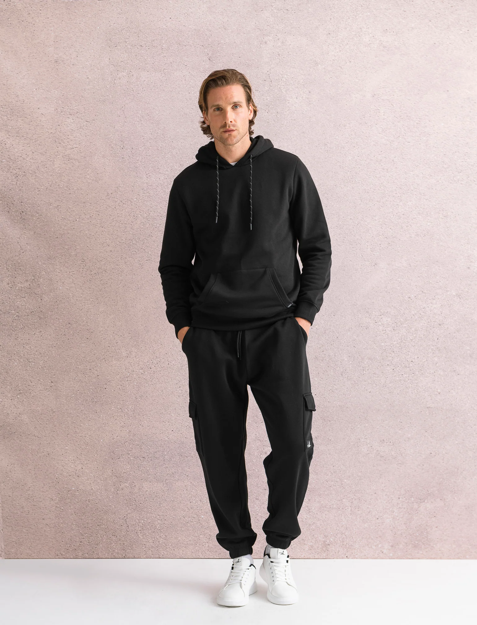 PANTALONI IN FELPA CON TASCONI - Nero - Image 4