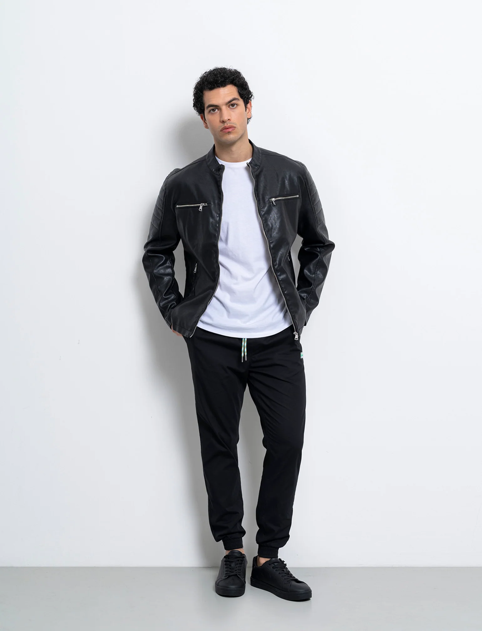 Pantaloni jogger in cotone da uomo - Nero - Image 3
